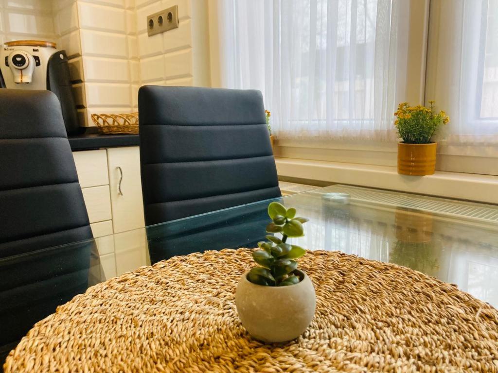 Tóparti Apartmanház