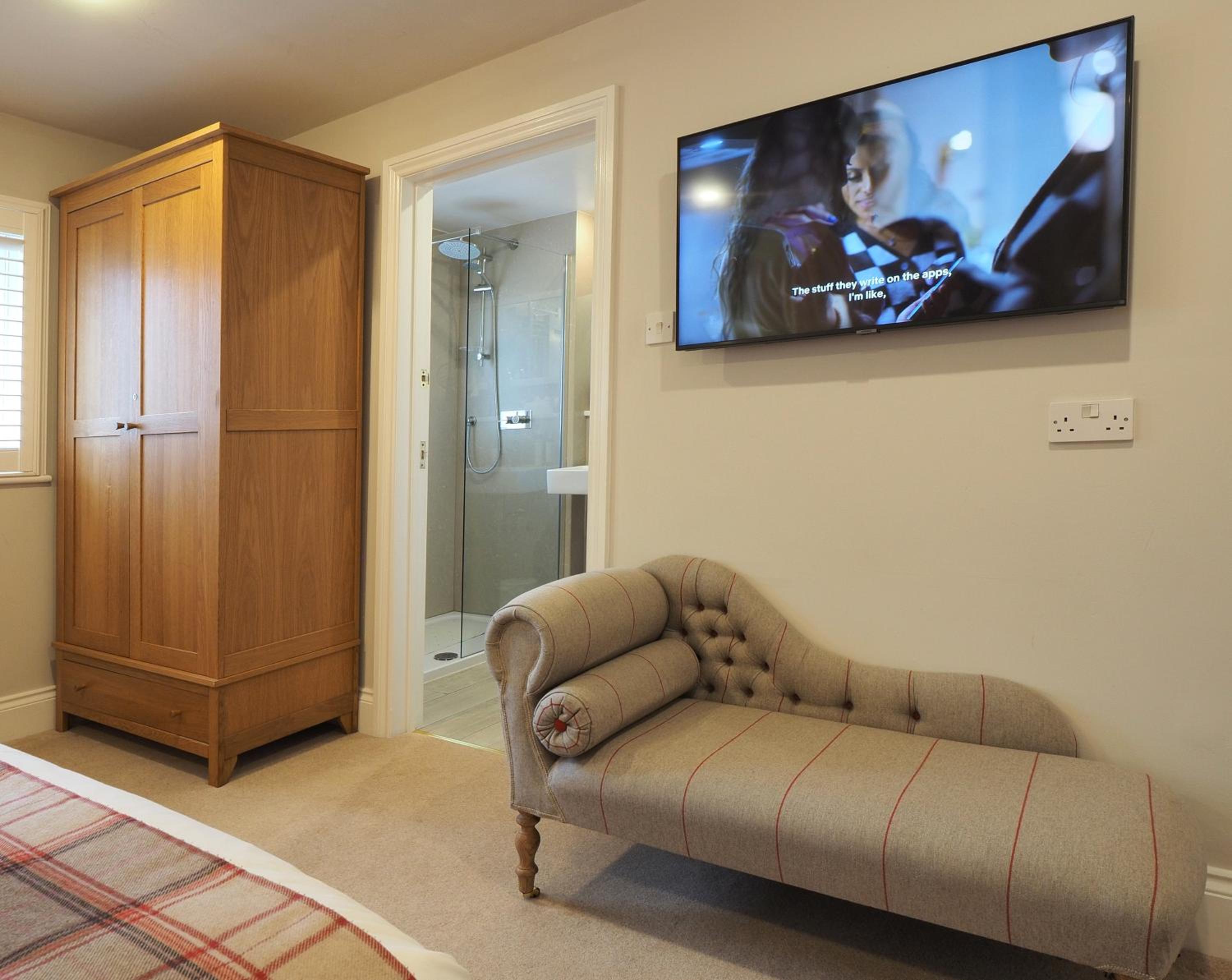 Photo 63