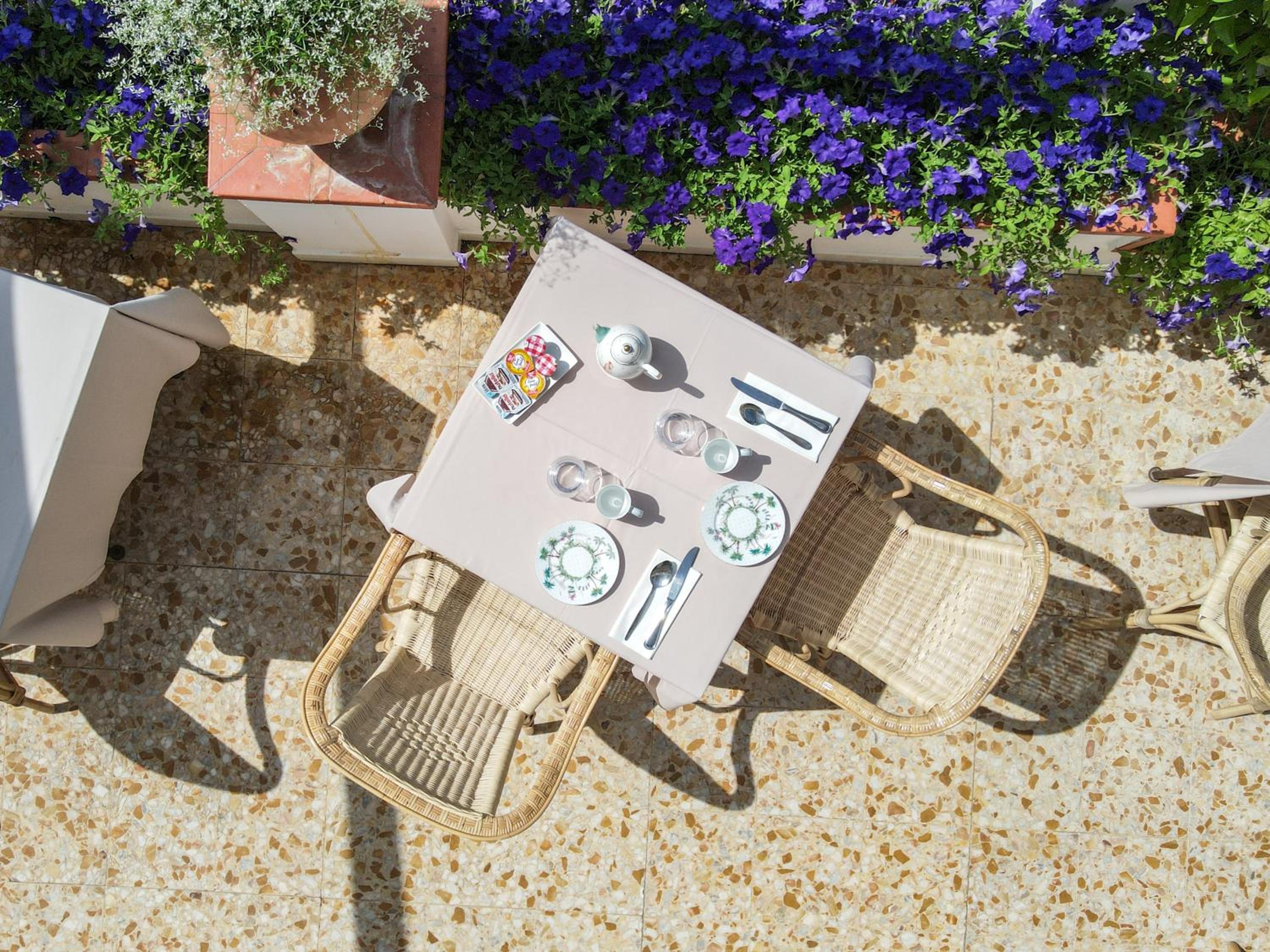 outdoor BBQ area