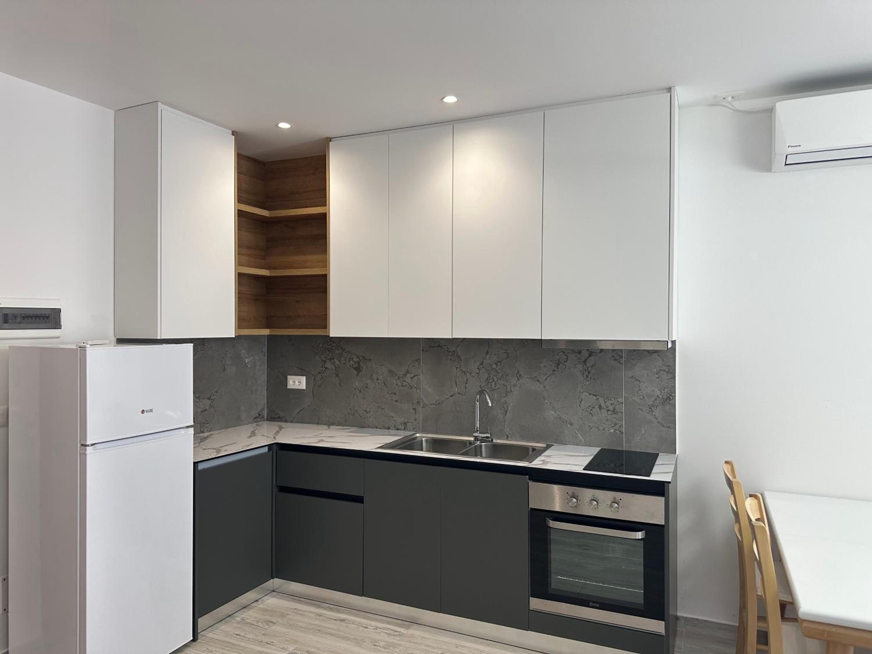 Joanna Suites