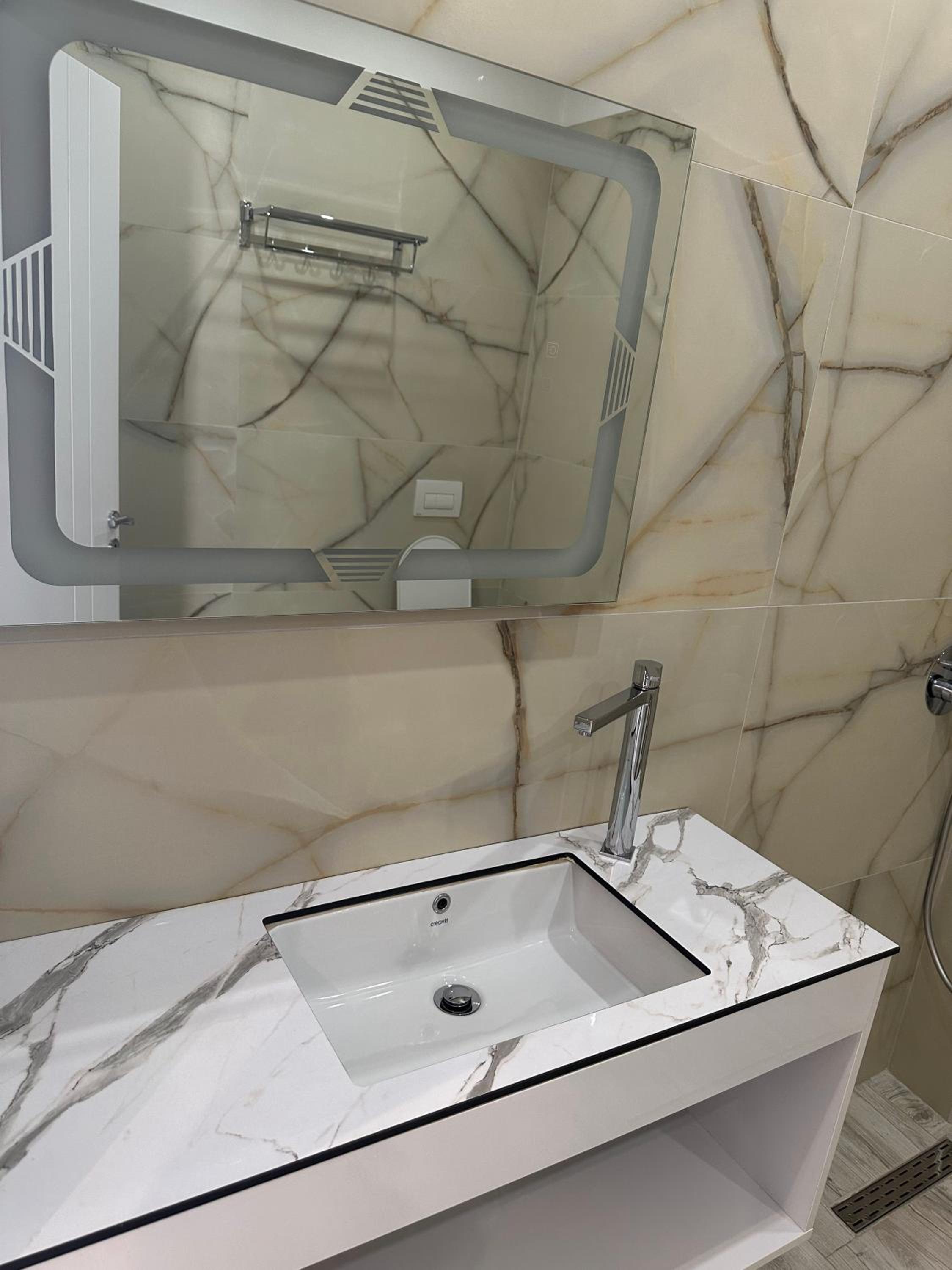 Joanna Suites