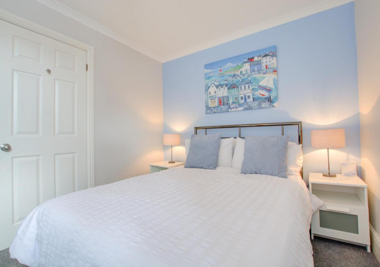 2 Bed in Saundersfoot oc-pw9157