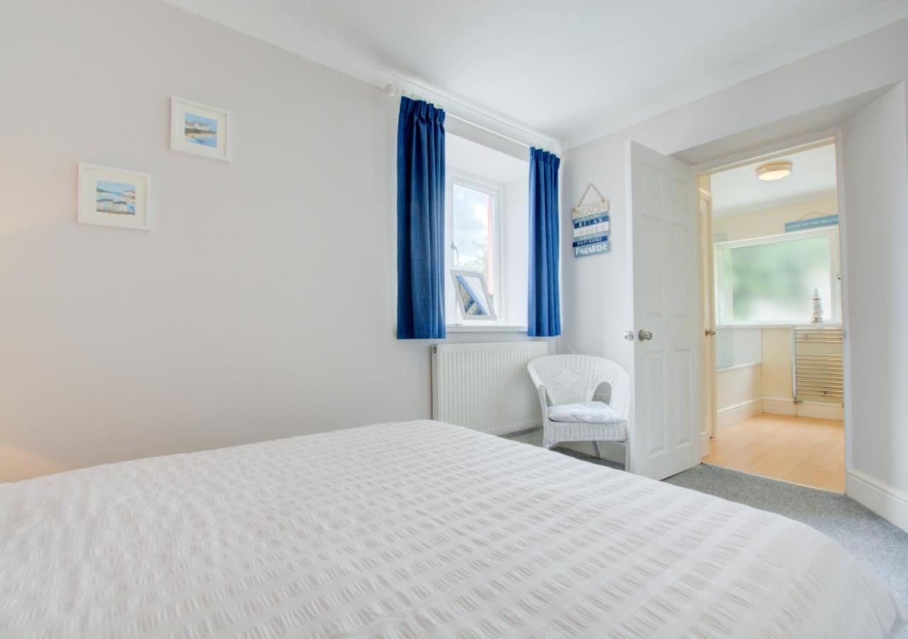 2 Bed in Saundersfoot oc-pw9157