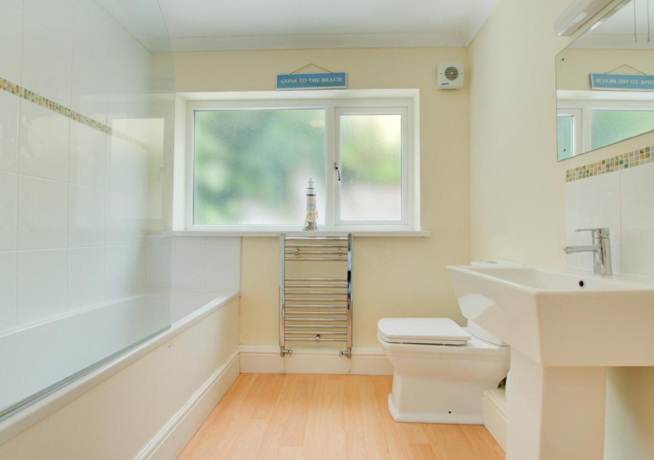 2 Bed in Saundersfoot oc-pw9157