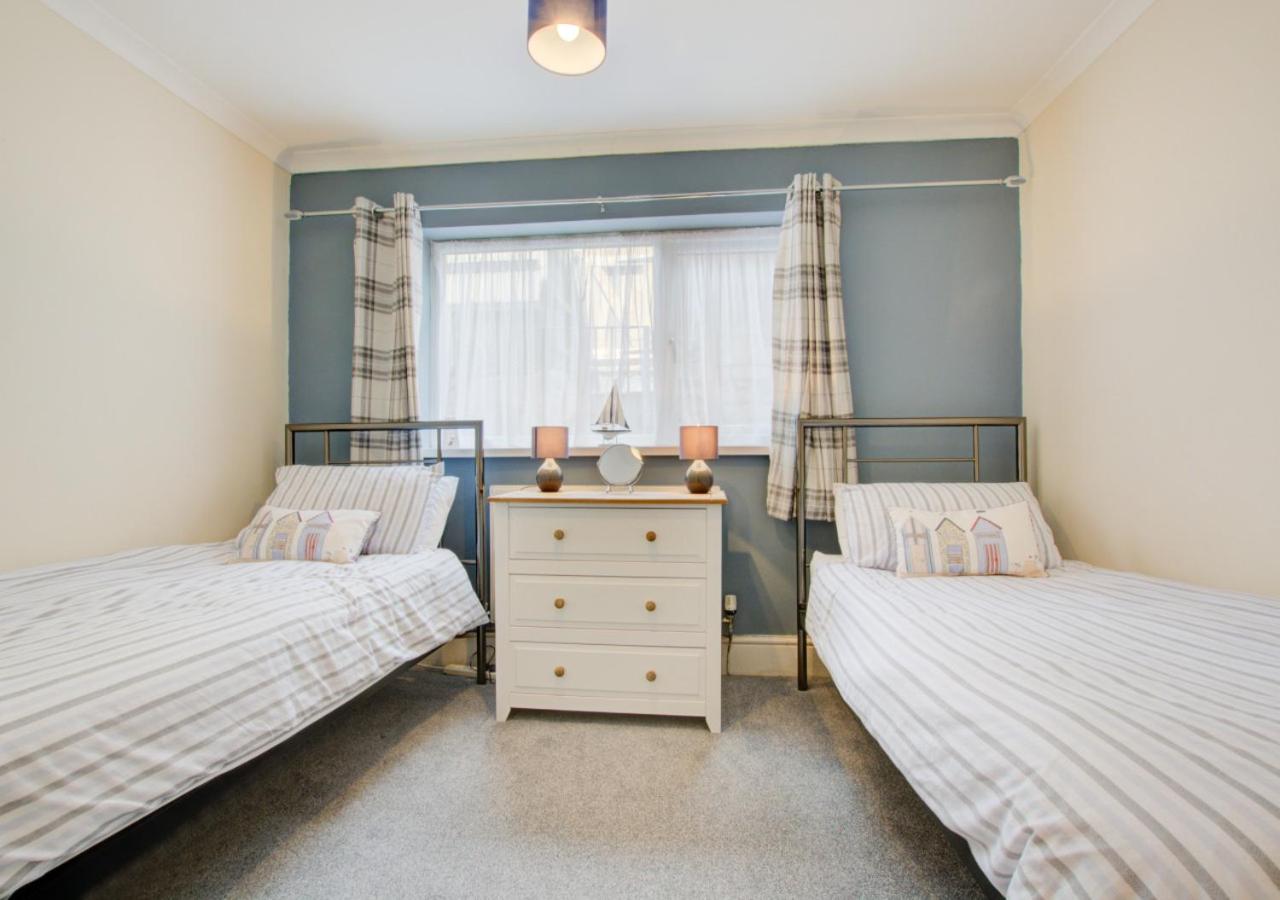 2 Bed in Saundersfoot oc-pw9157