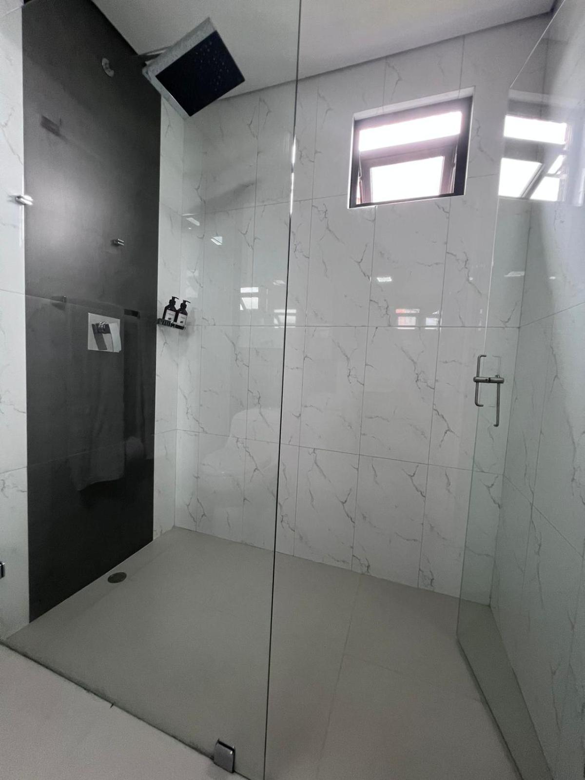 Spacious Apartments with High views from Poblado