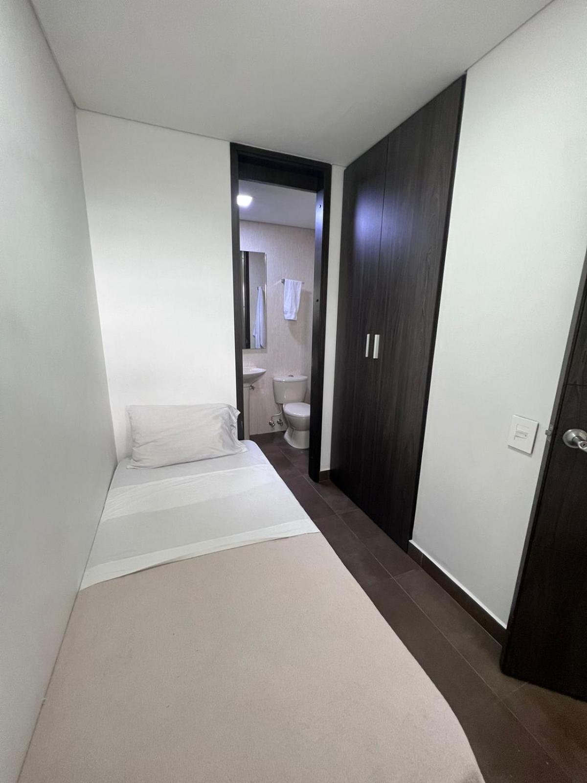 Spacious Apartments with High views from Poblado