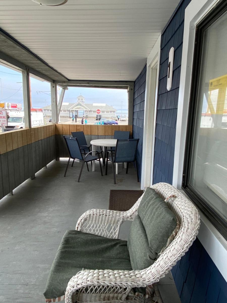 Nautical Beach Apartments view 2
