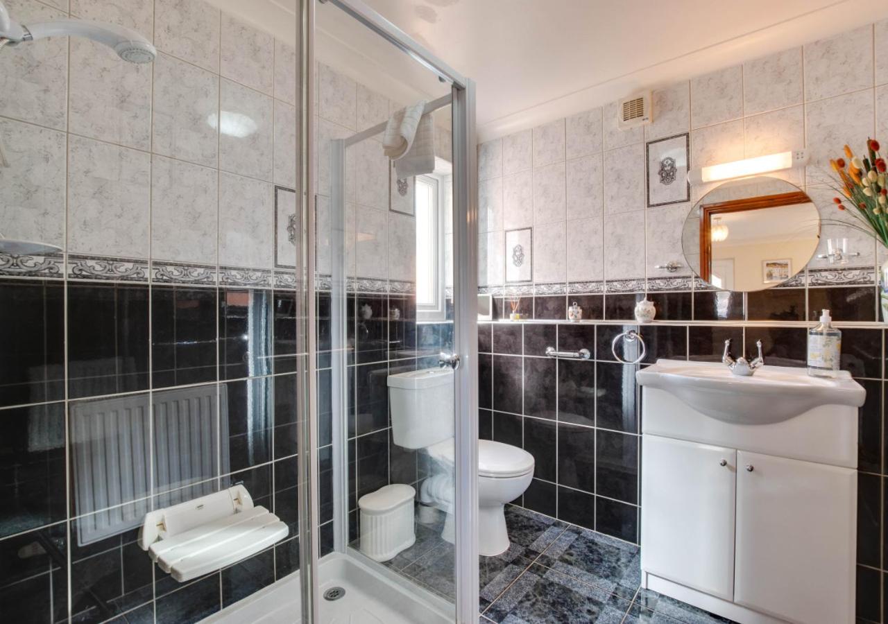 1 Bed in Robeston Wathen oc-pw9200