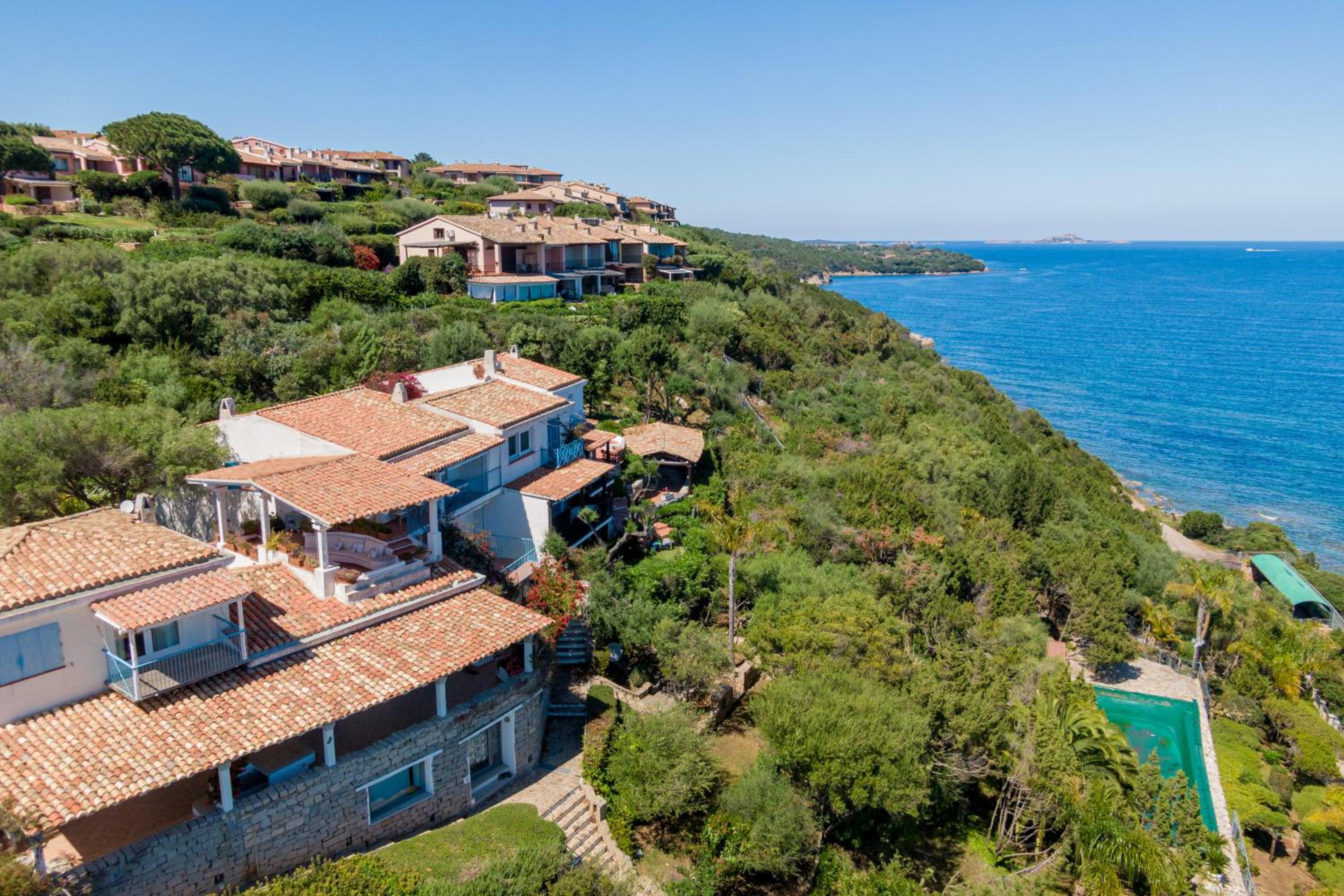 Casa Azzurra con Terrazza Vista Mare by Wonderful Italy