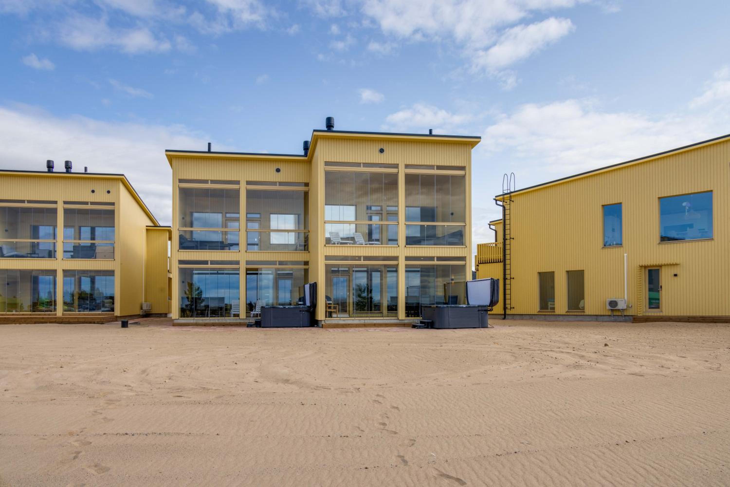 Seaview Villa Resort