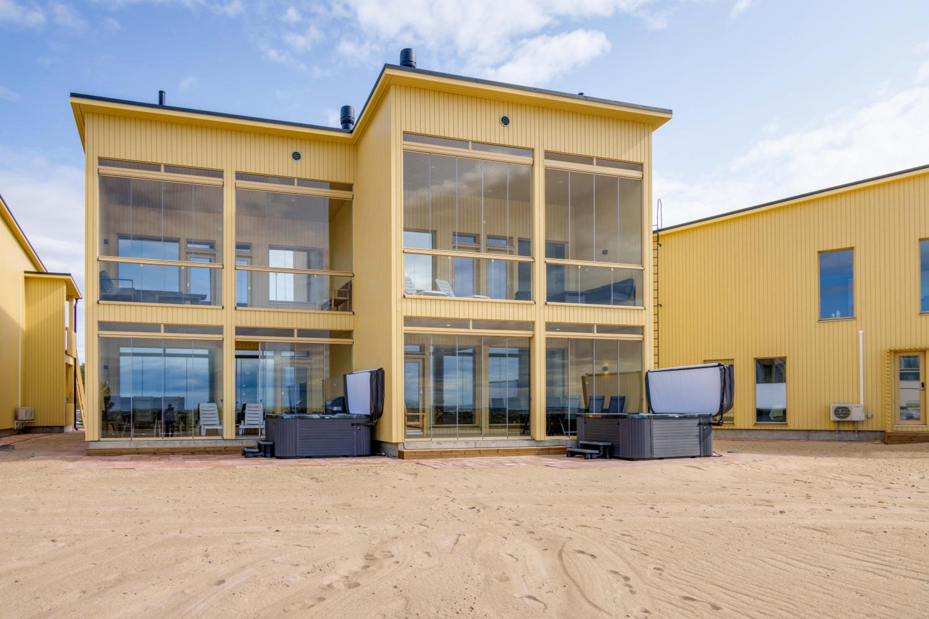 Seaview Villa Resort