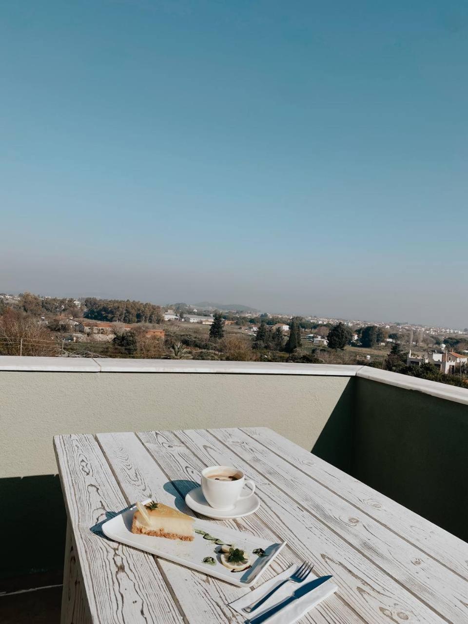 Belizi Hotel