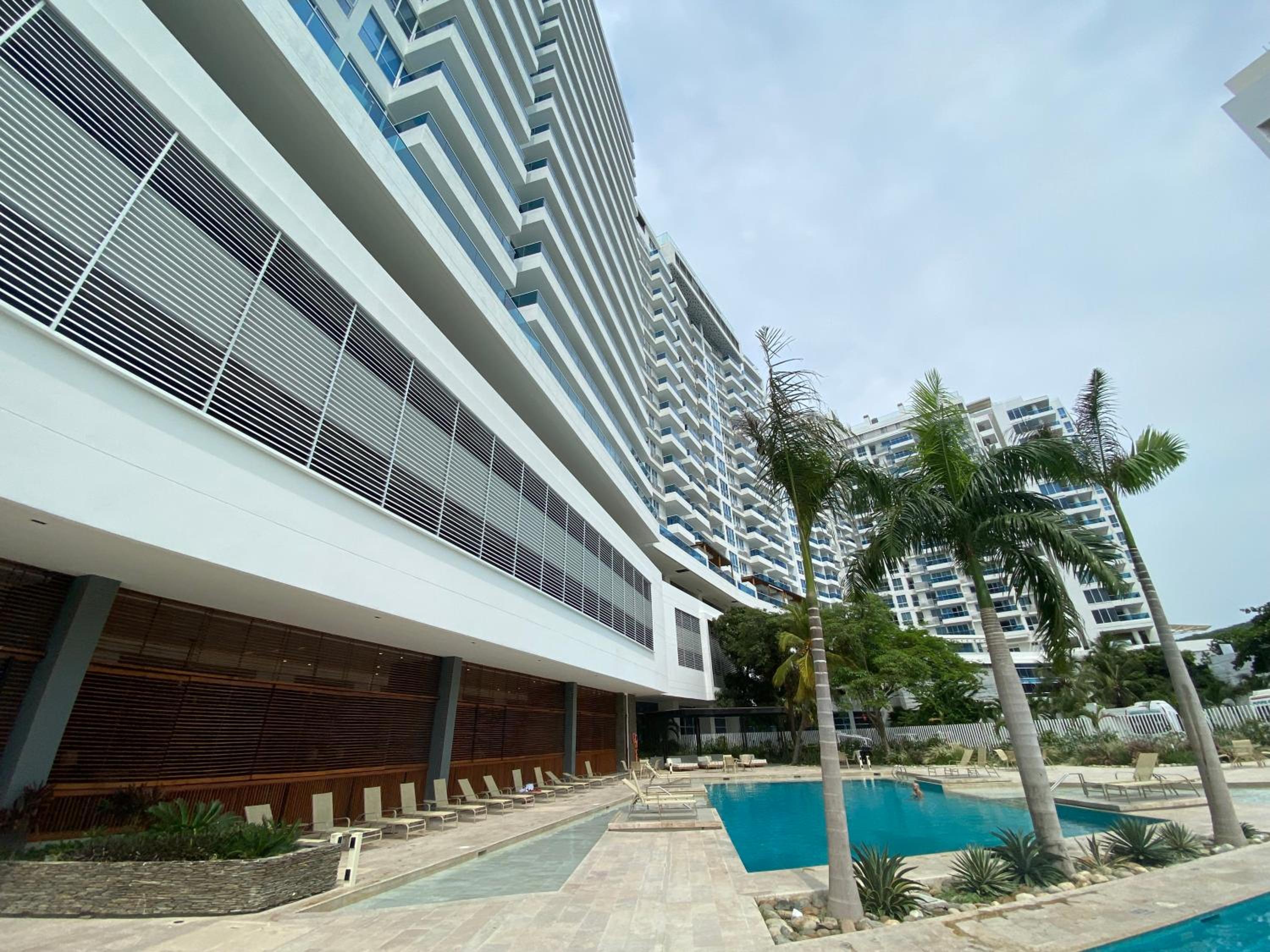Reserva Del Mar - 2 bedroom apt with private hot tub and beach view