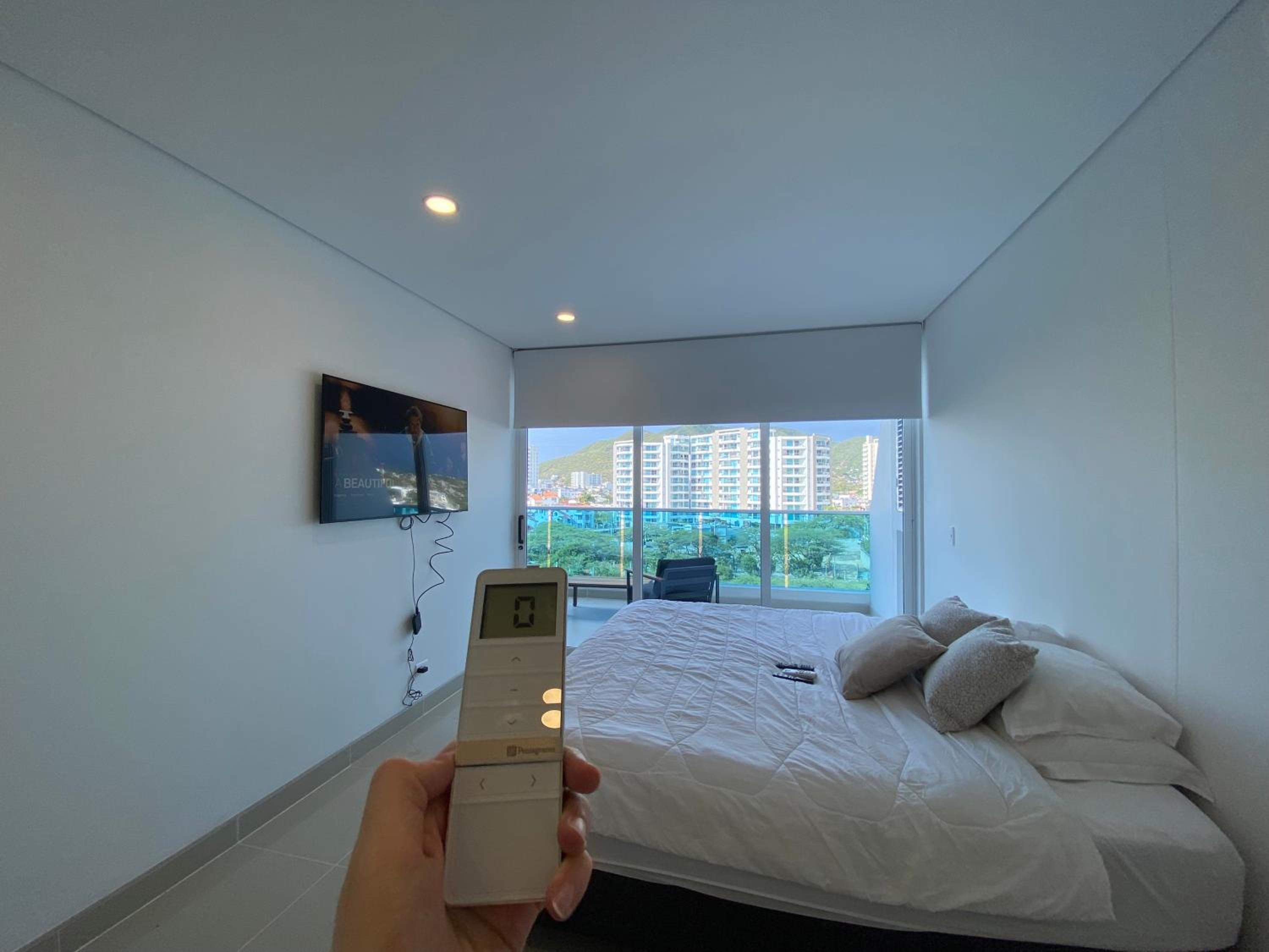 Reserva Del Mar - 2 bedroom apt with private hot tub and beach view