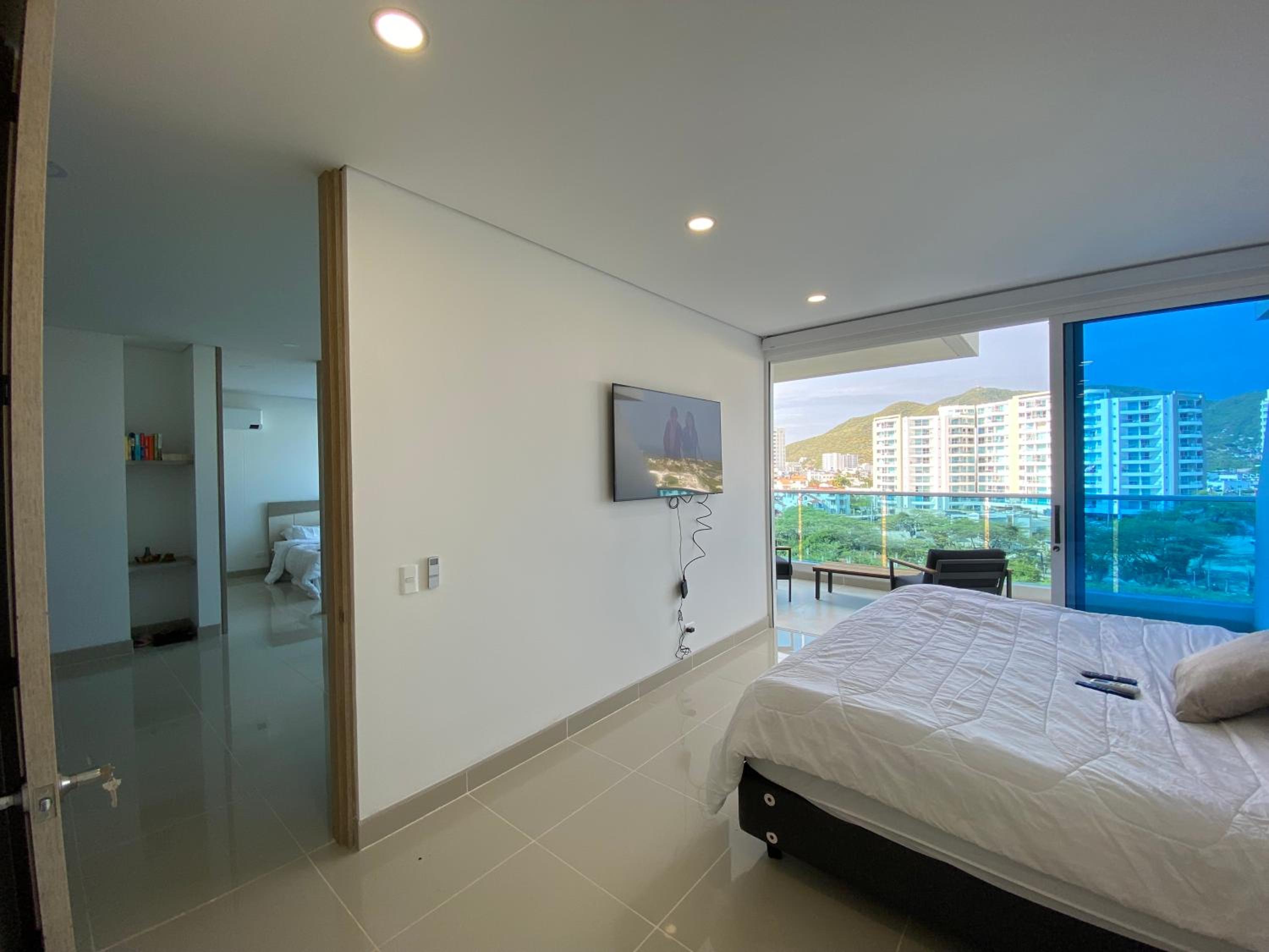 Reserva Del Mar - 2 bedroom apt with private hot tub and beach view