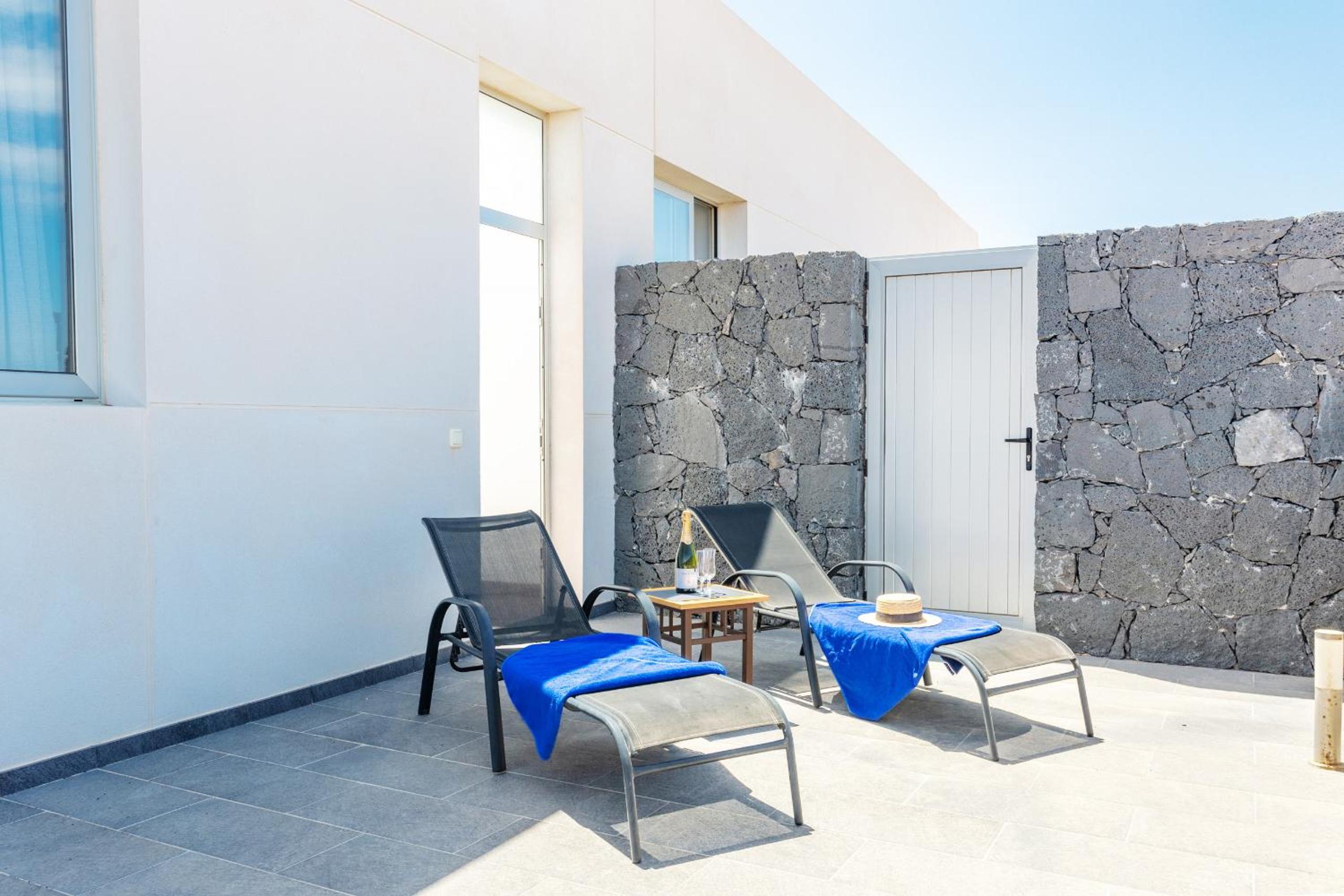 Pure Relax Vacation Home - Large terrace and Solarium By Lanzarote Vacation Homes