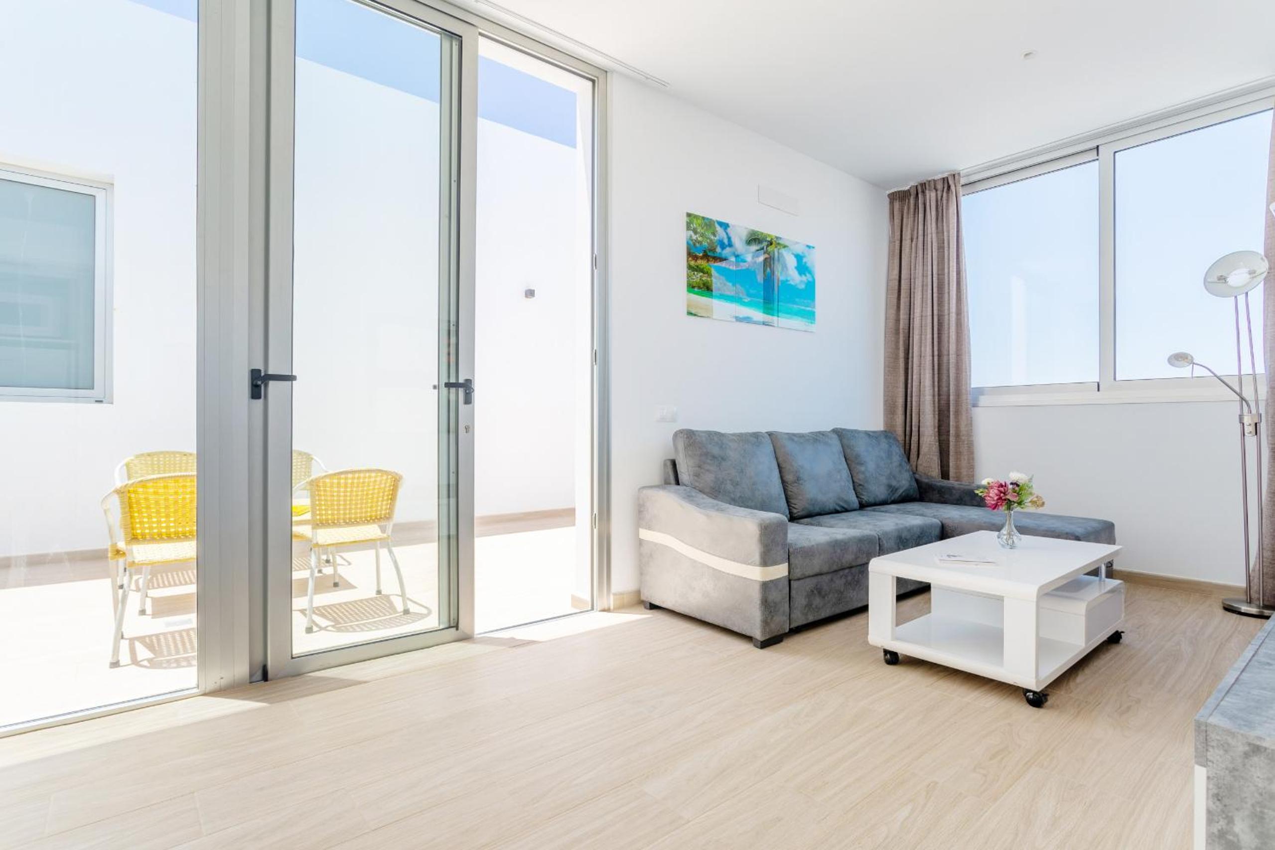 Pure Relax Vacation Home - Large terrace and Solarium By Lanzarote Vacation Homes