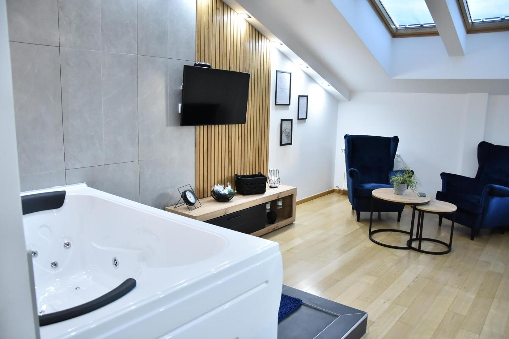 Hedonist-Kapije Lounge & Stay