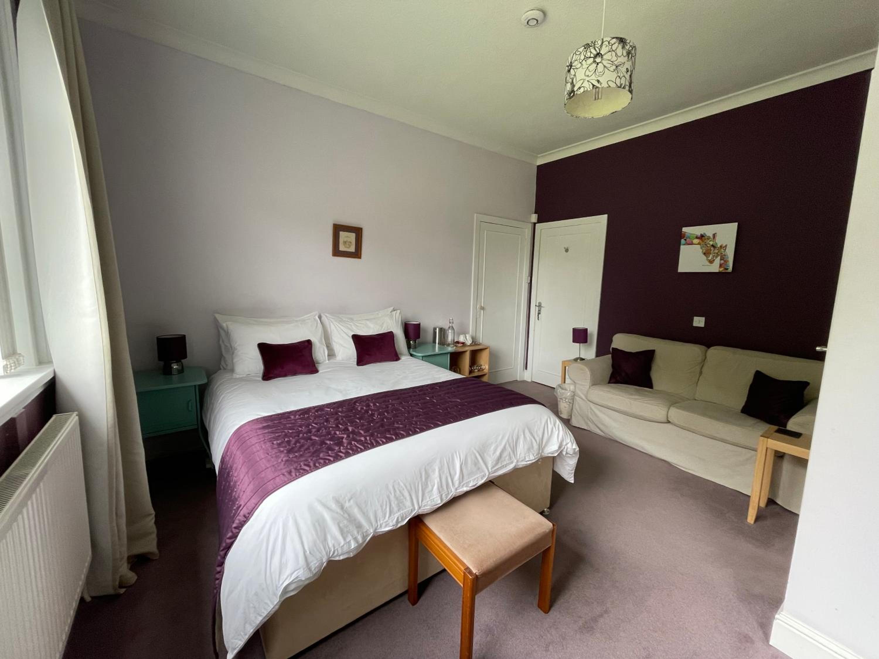 Blackburn Villa B&B view 5