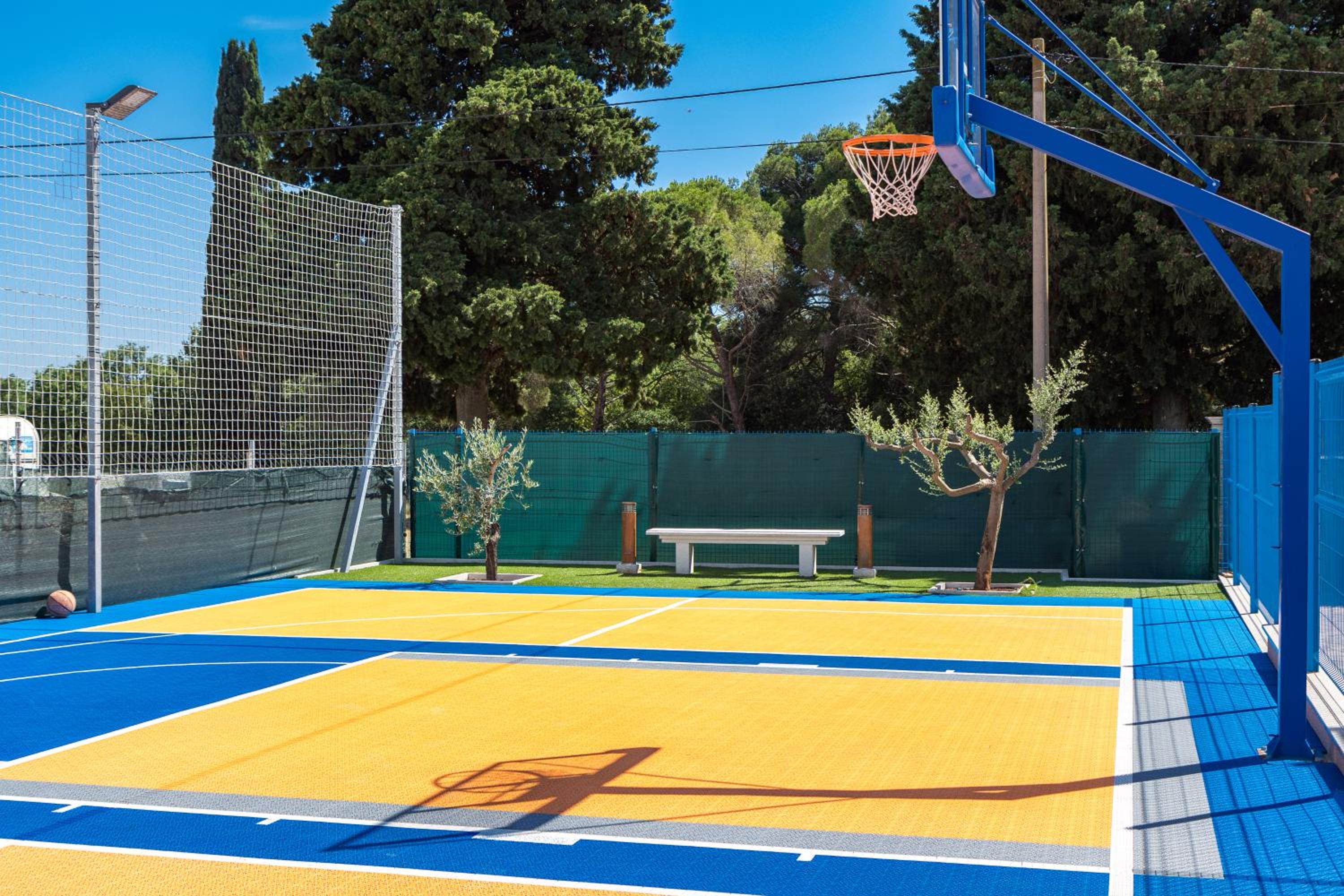 activities & amenities
