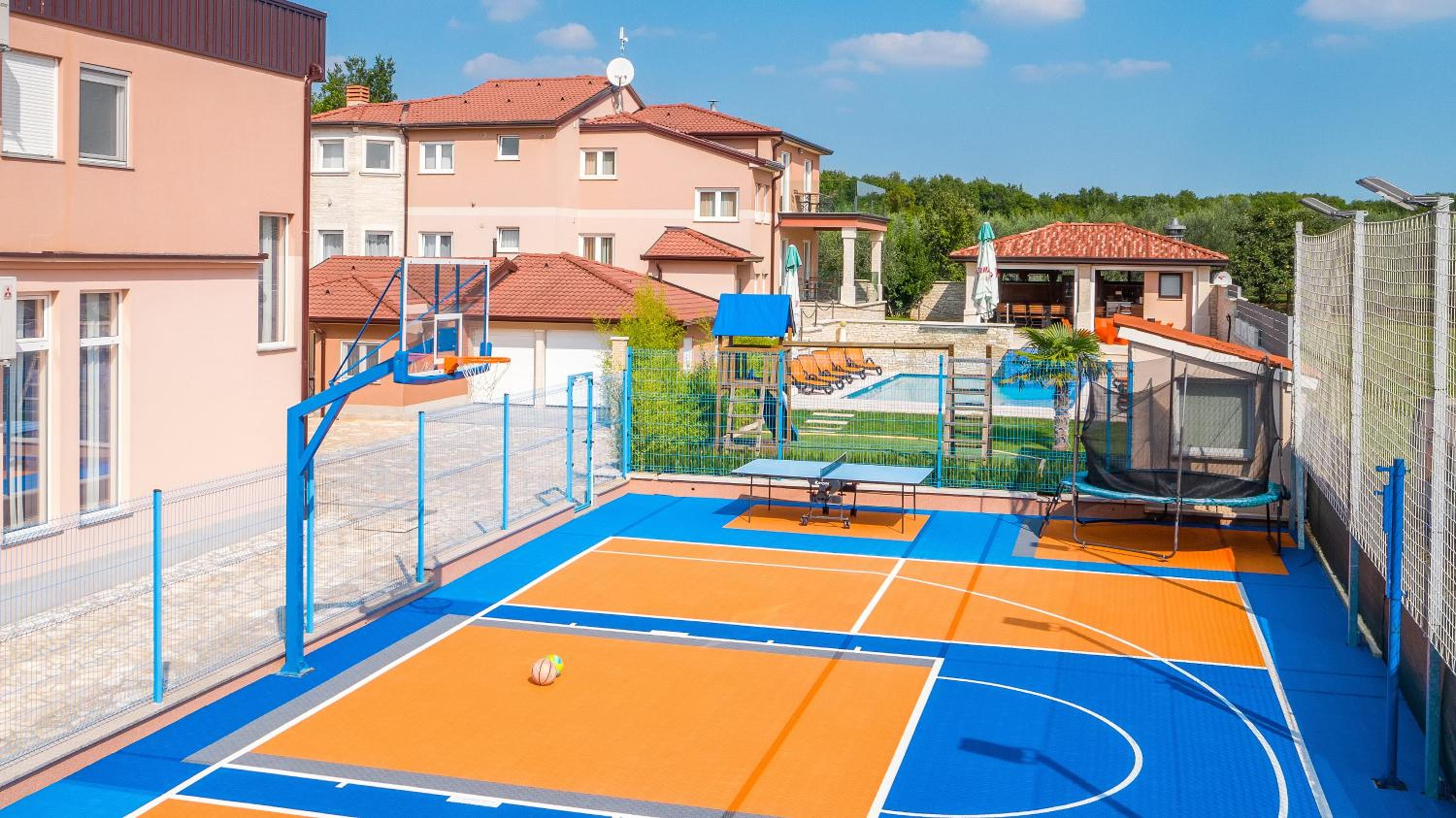 activities & amenities