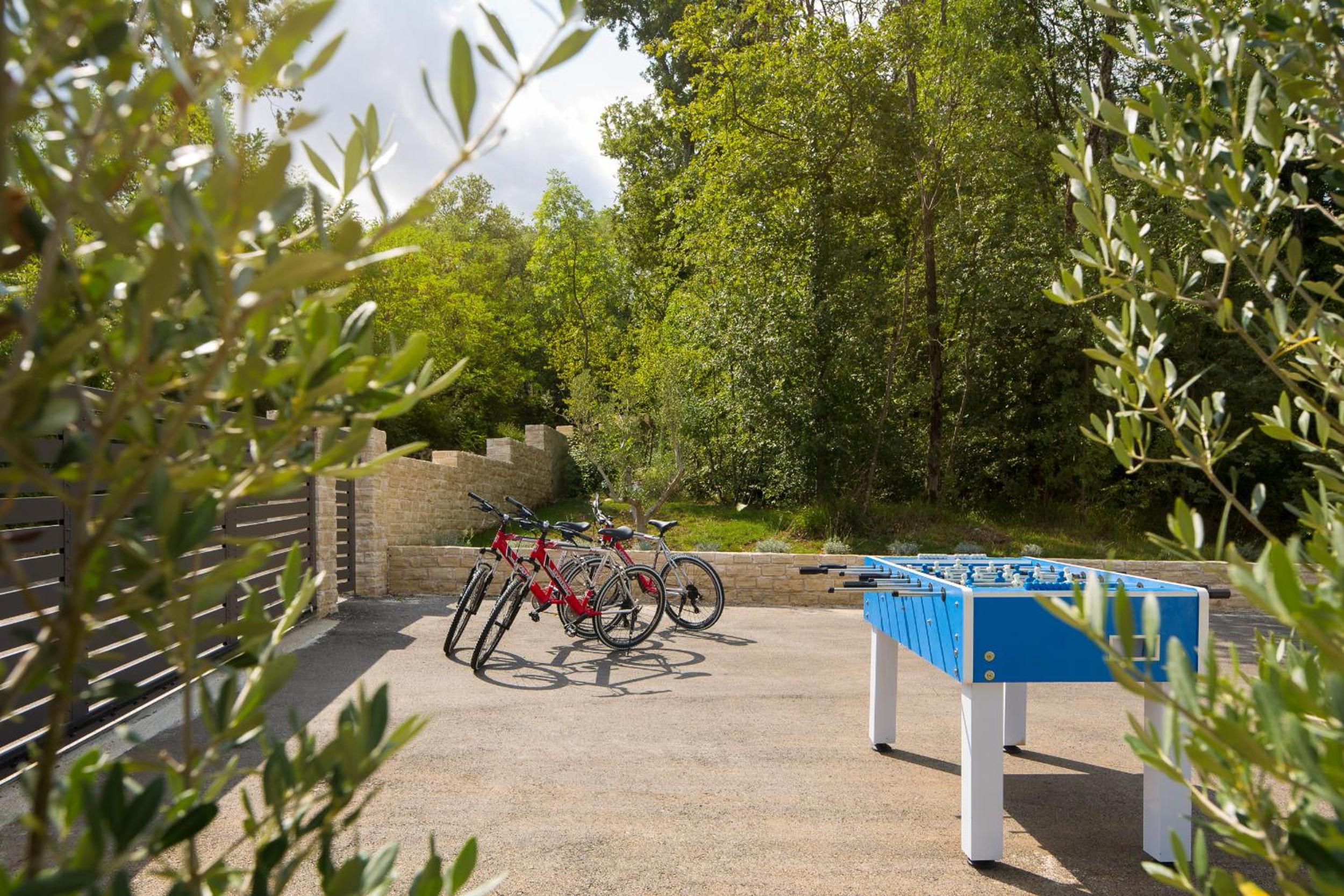 activities & amenities
