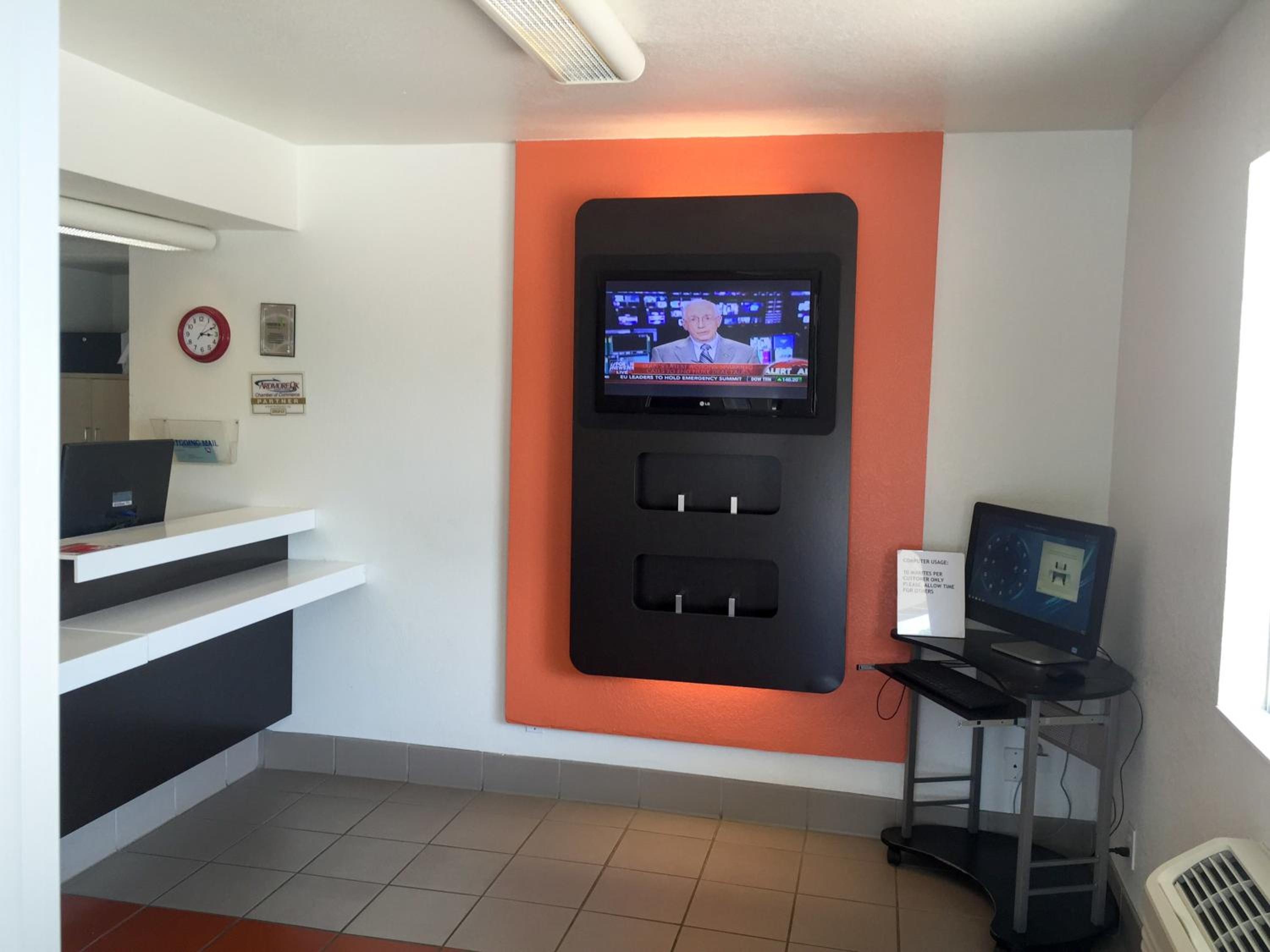 Ardmore Vacations - Motel 6-Ardmore, OK - Property Image 21