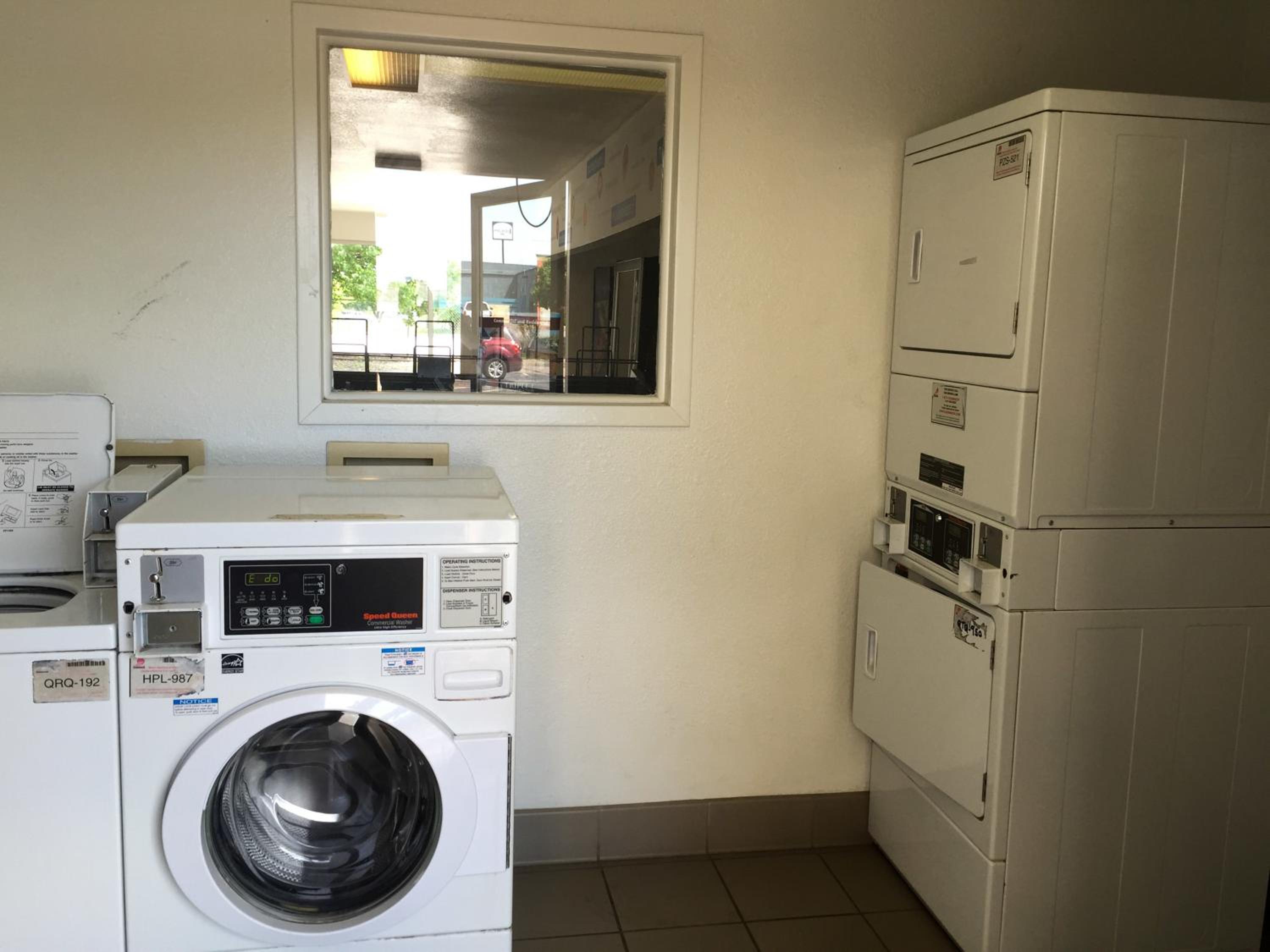 Ardmore Vacations - Motel 6-Ardmore, OK - Property Image 28