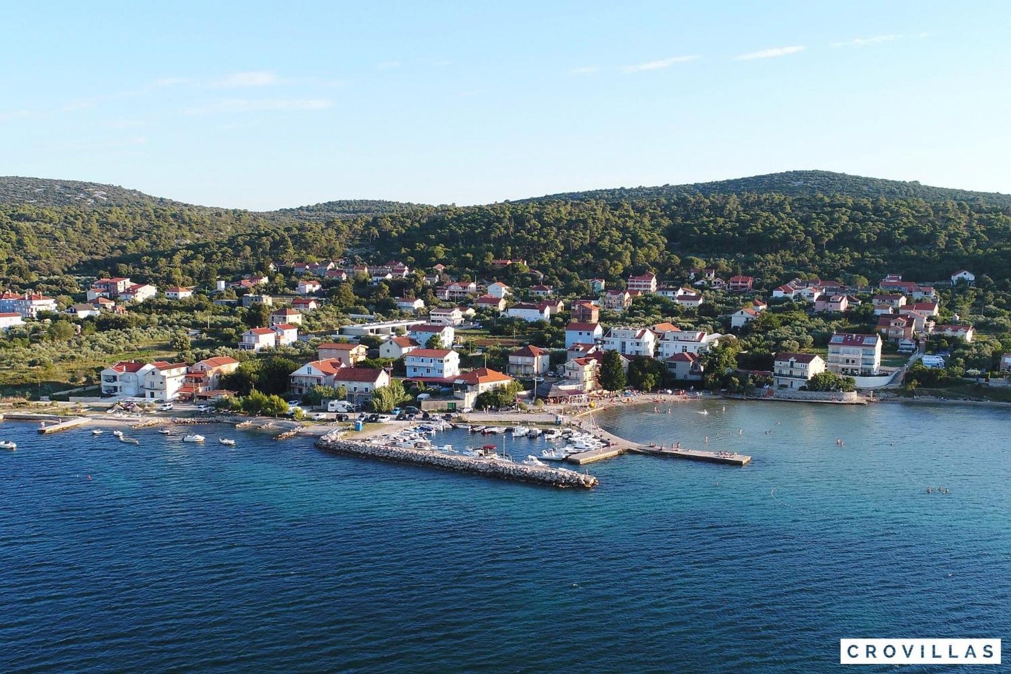 Beautiful Villa In Kraj, Pasman Island With Outdoor Swimming Pool, Wifi And 3 Bedrooms view 5