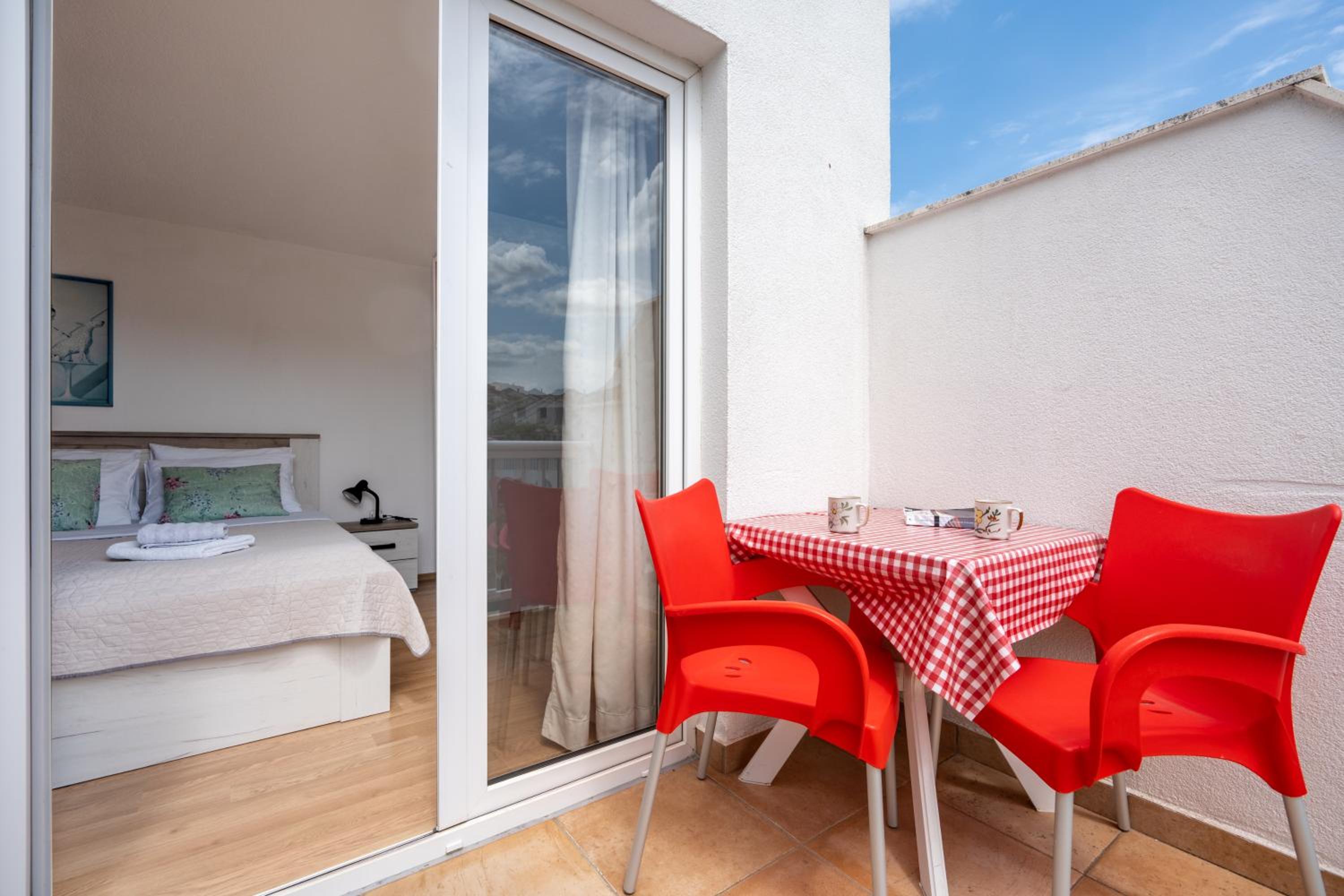 Studio APARTMANI LEŽENIĆ
