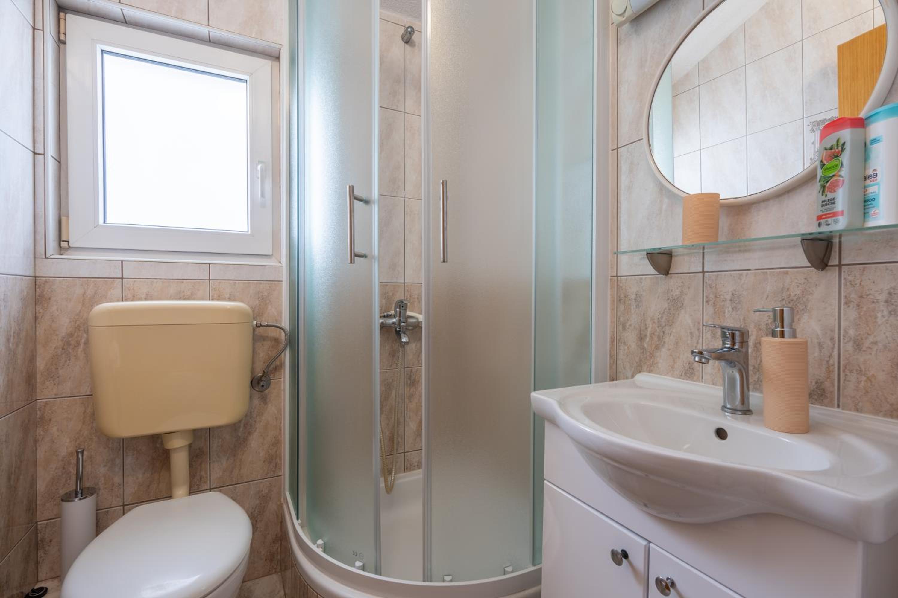 Studio APARTMANI LEŽENIĆ
