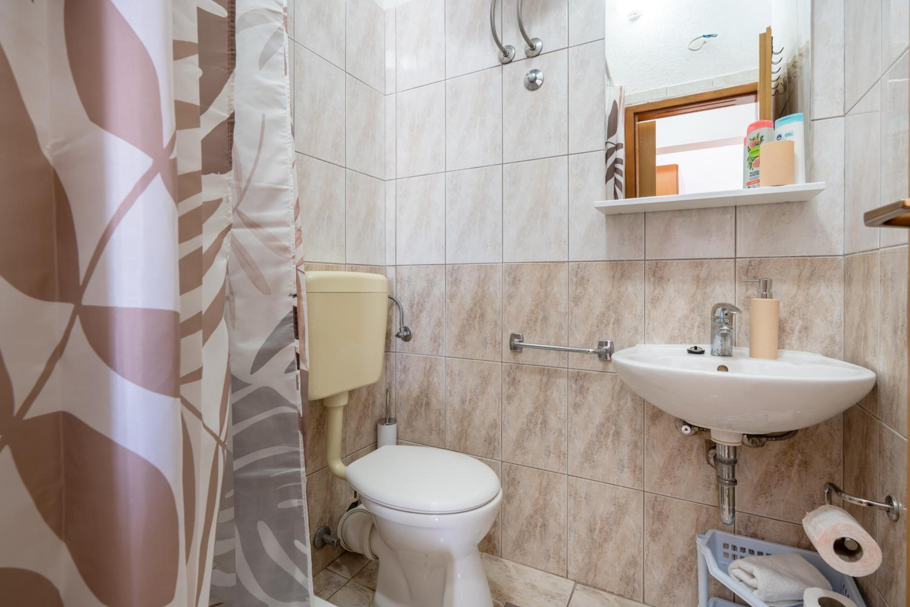 Studio APARTMANI LEŽENIĆ