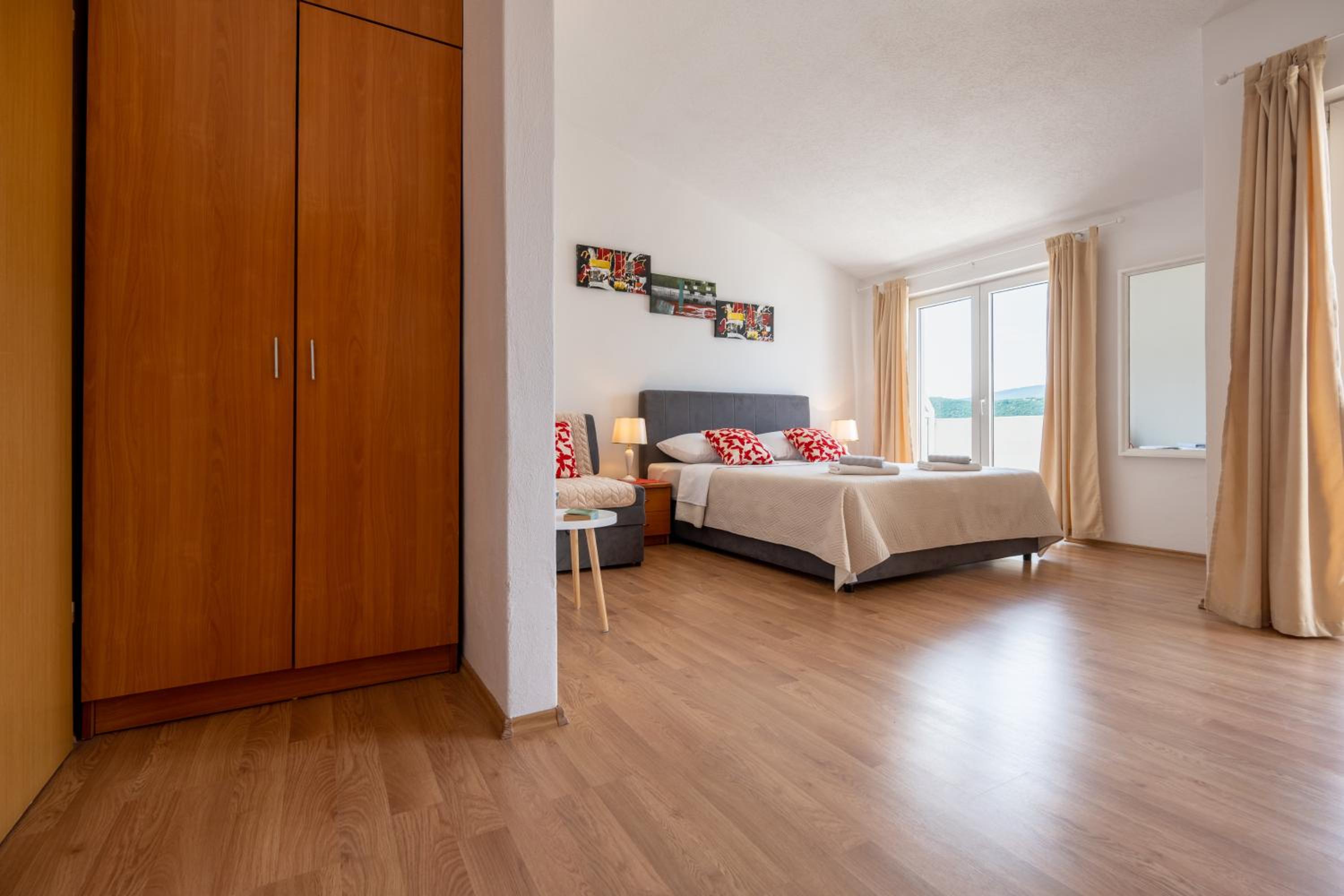 Studio APARTMANI LEŽENIĆ