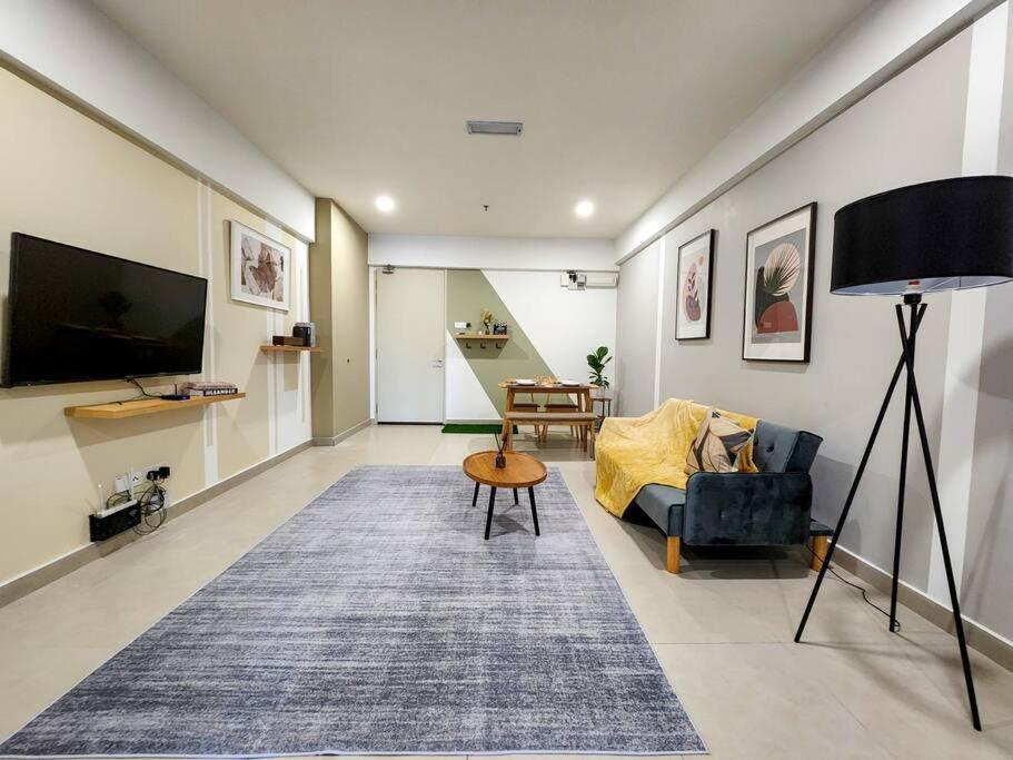 KL Serenity Quarter Flexus at Jln Kuching - Self C-In, F-Parking