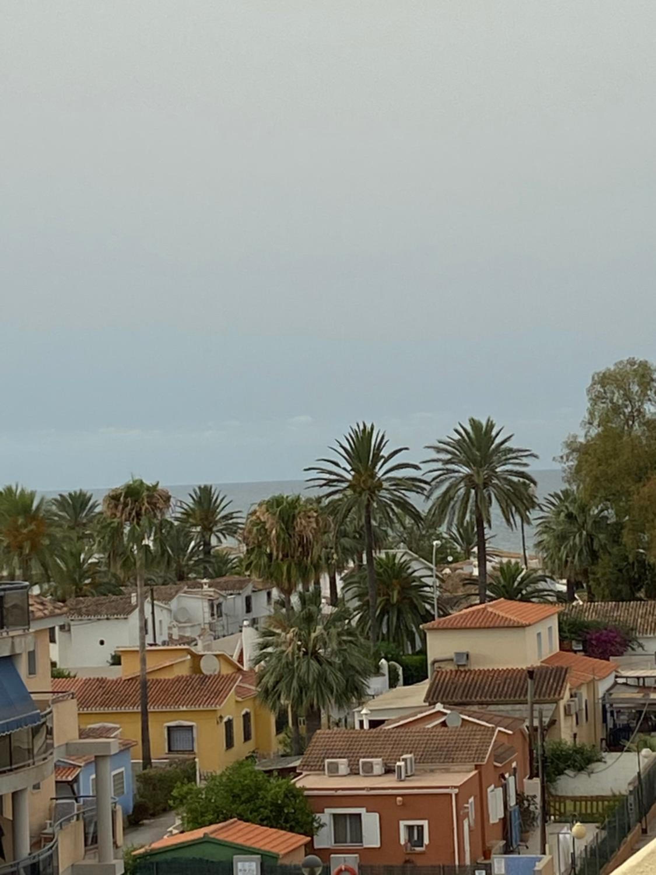 Acogedor apartamento en la Playa. Urbanización La Felicidad. Las Marinas
