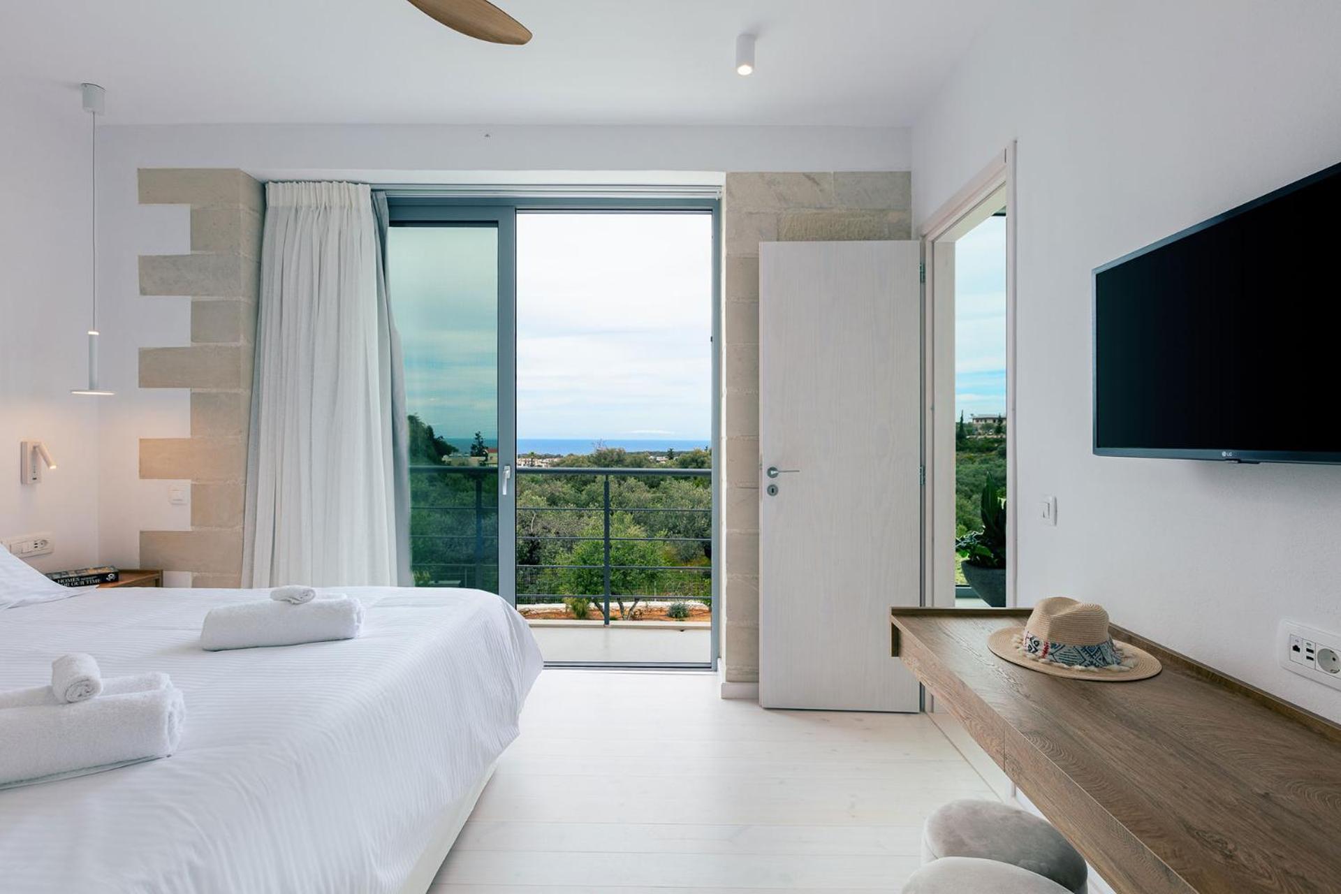 Heniochos Villas