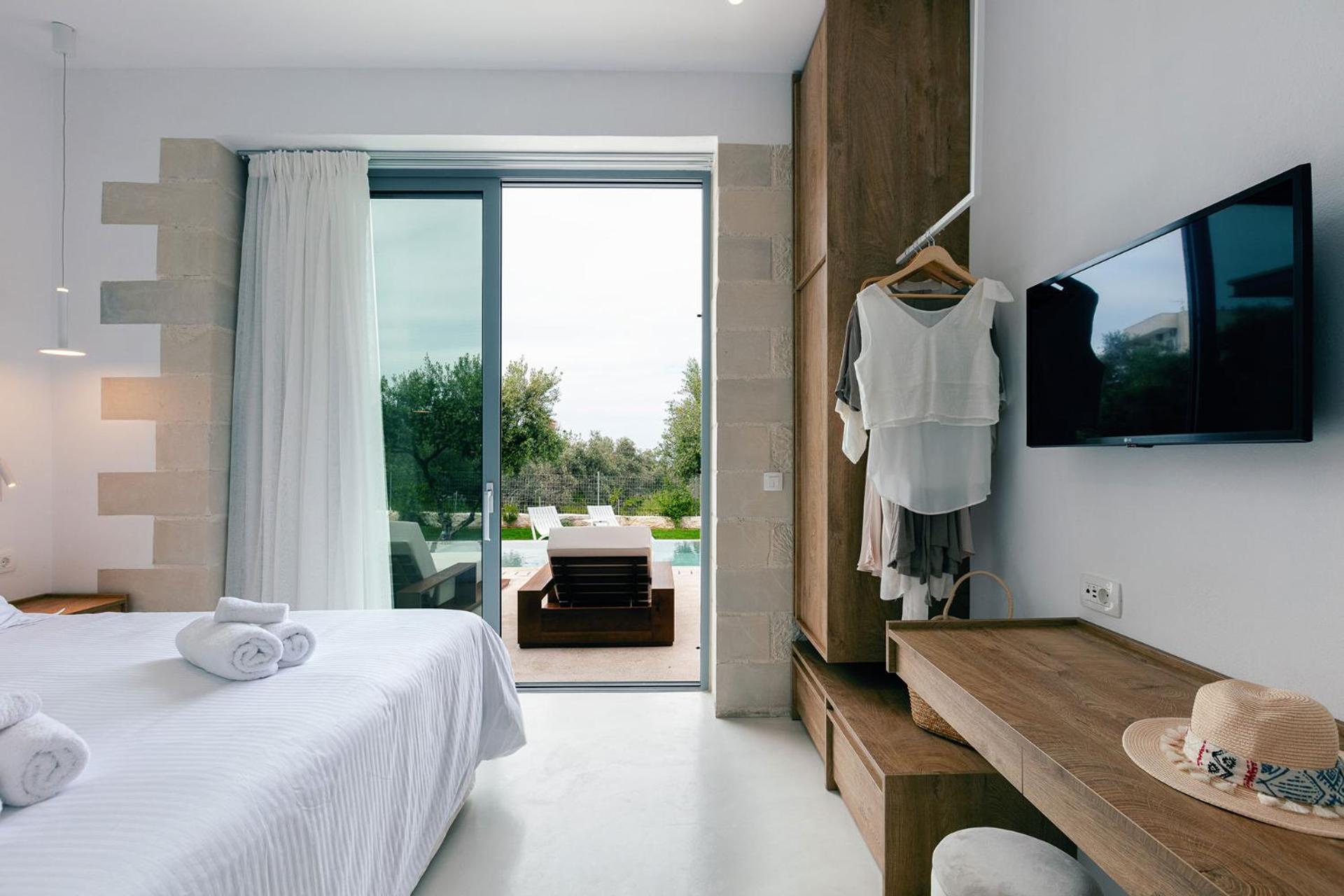Heniochos Villas
