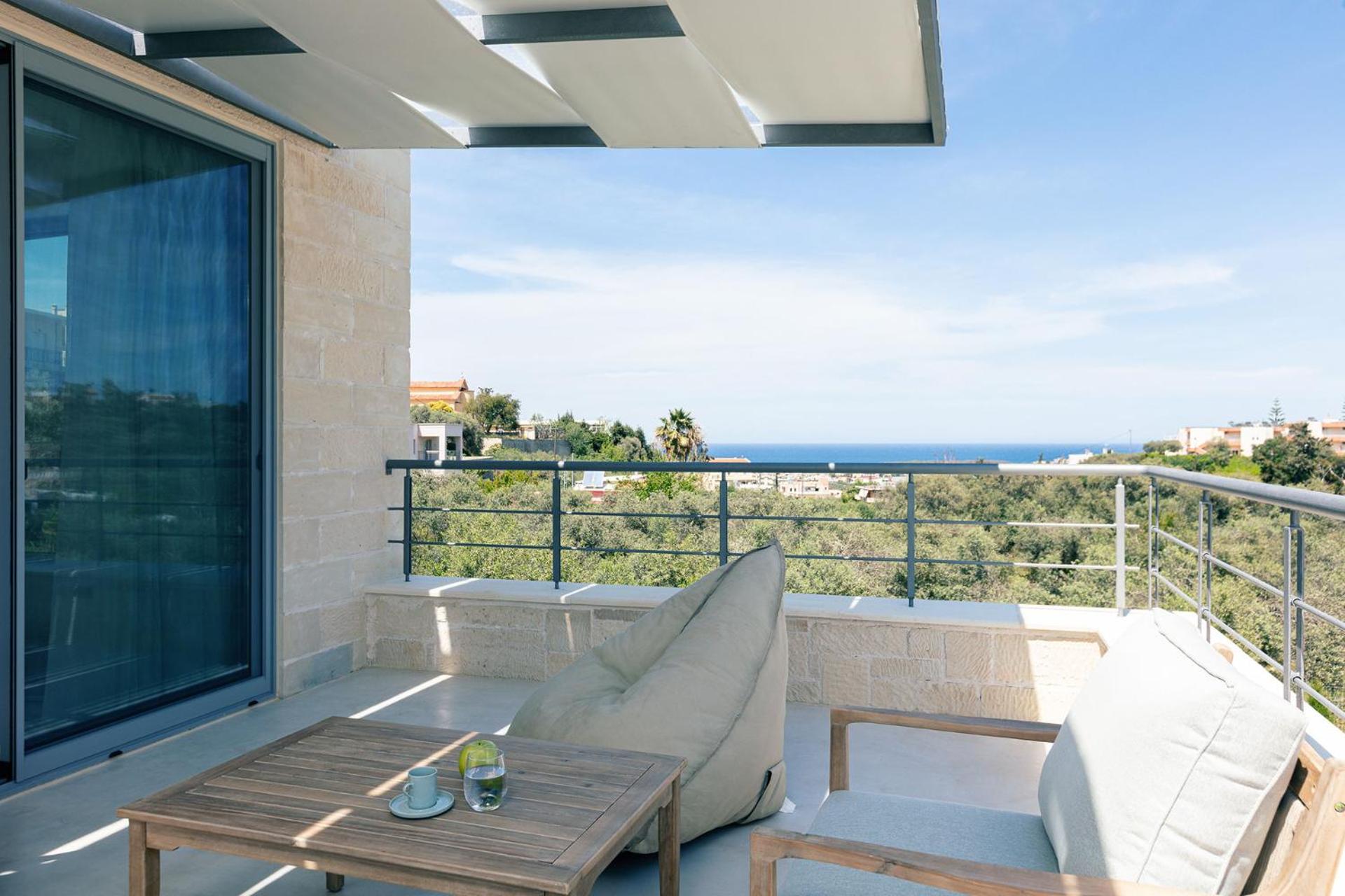 Heniochos Villas