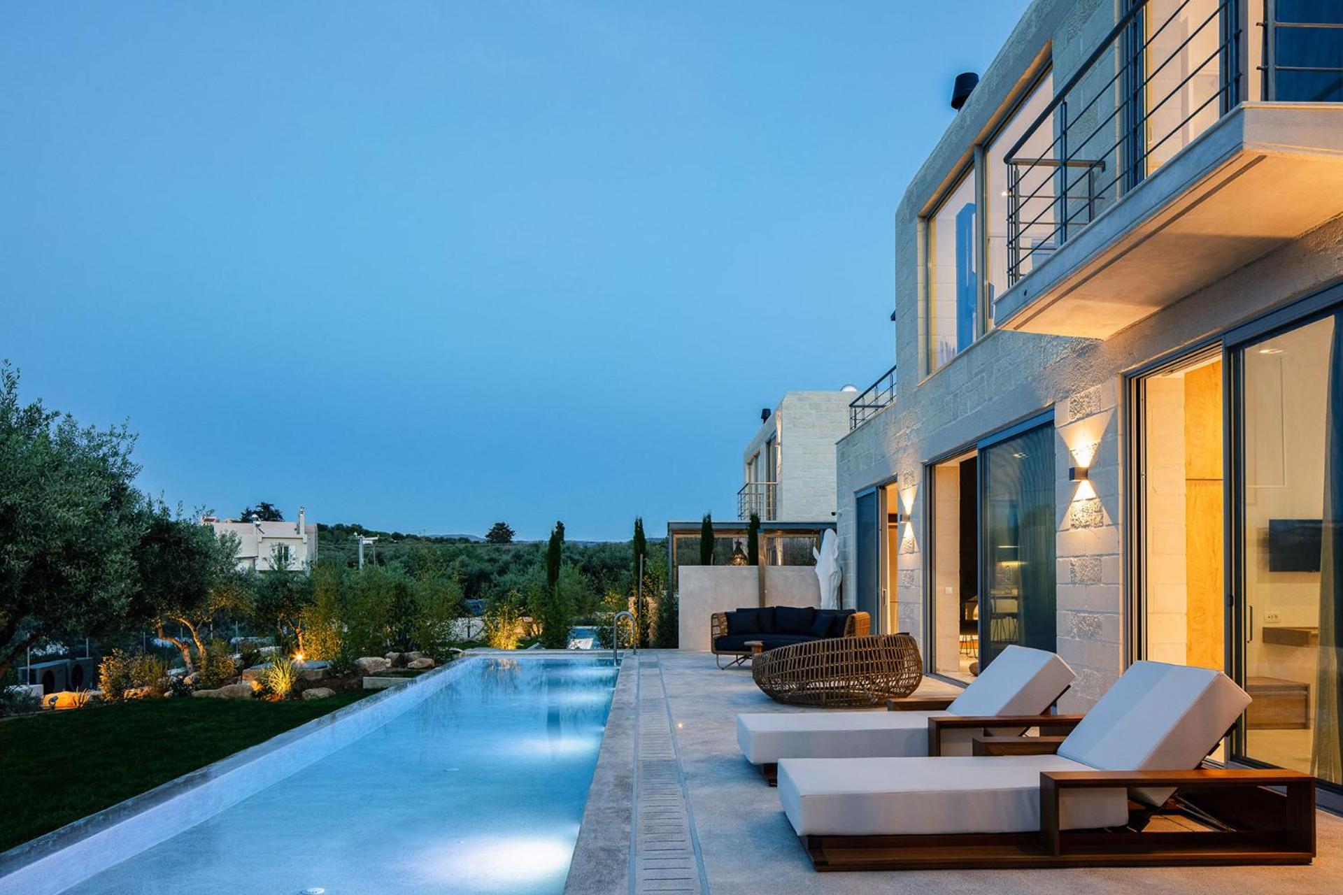 Heniochos Villas