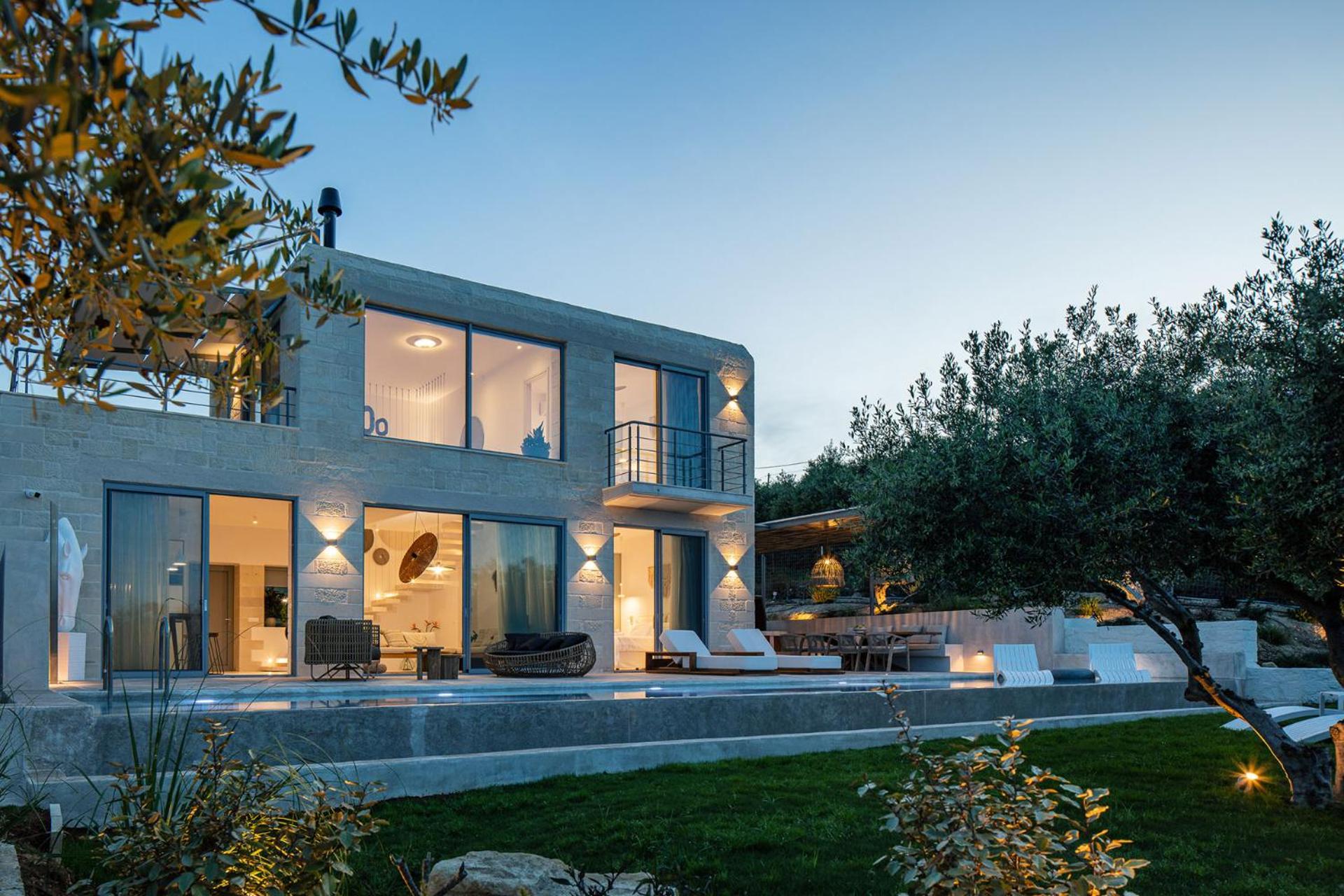 Heniochos Villas