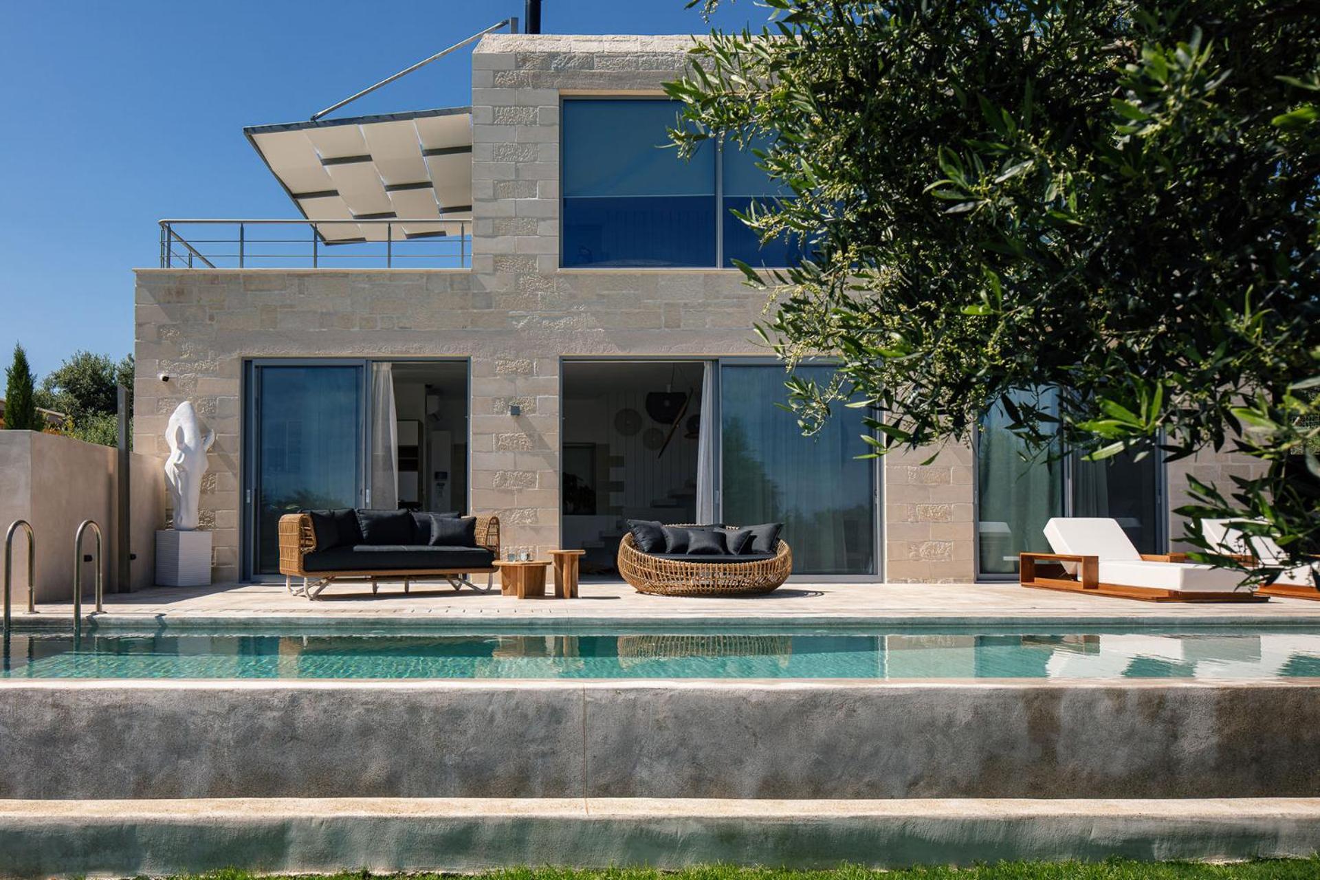 Heniochos Villas