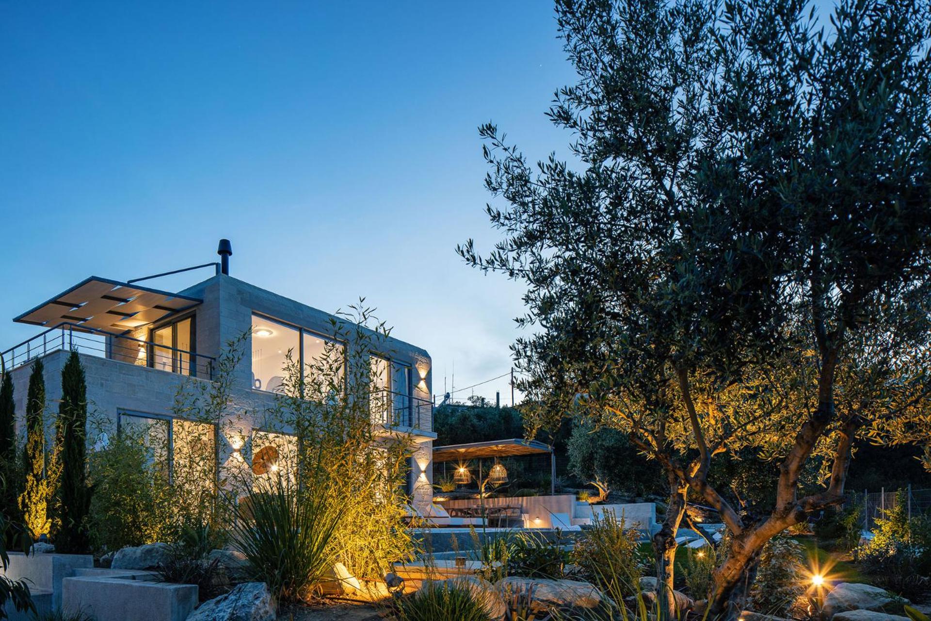 Heniochos Villas
