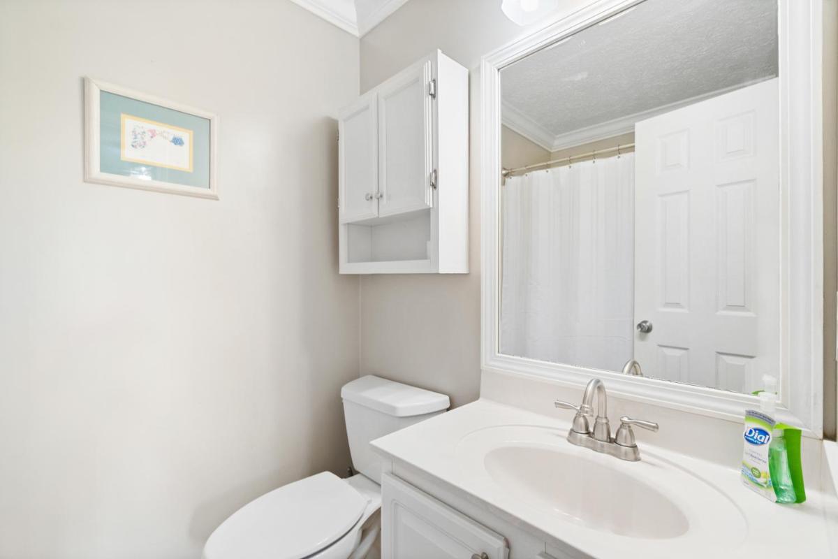 Seaspray Hideaway Sleeps 8 Pools Beach Access