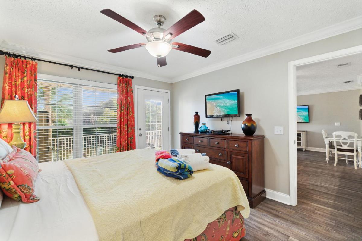 Seaspray Hideaway Sleeps 8 Pools Beach Access