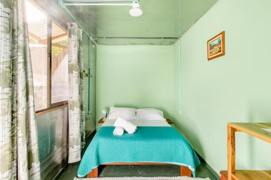 Container House Cahuita
