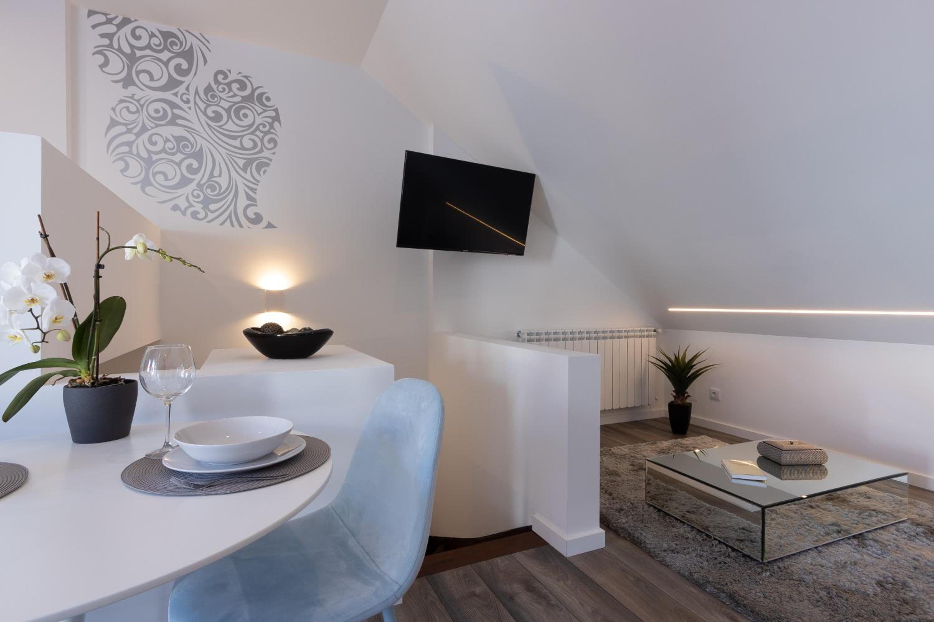 Dona Emília Studio Apartments