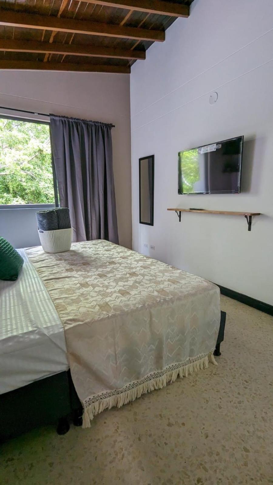 UKU INN