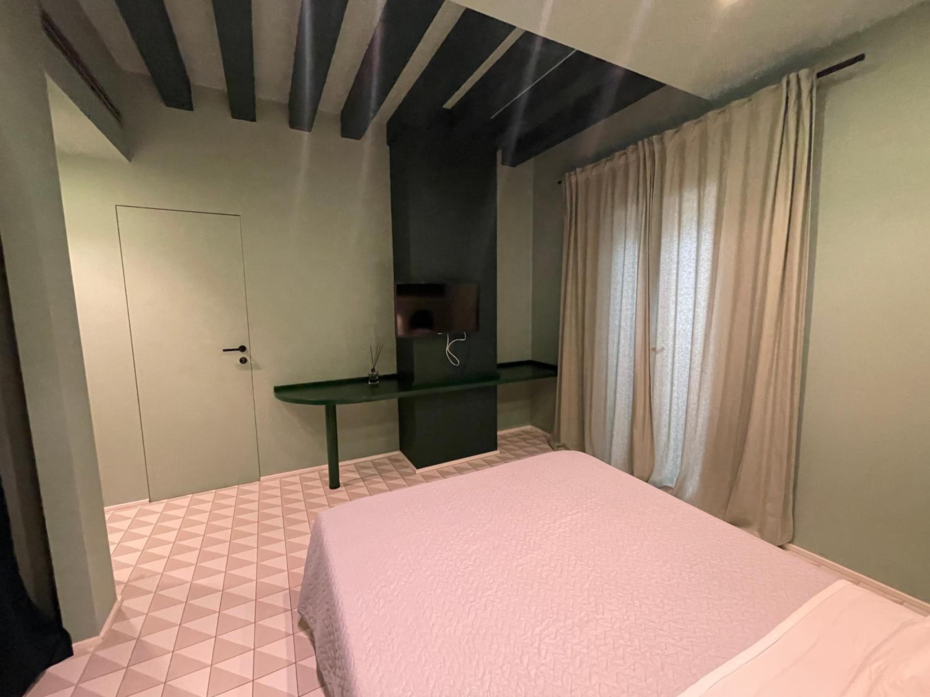 Dusmè en Taranto — hotel room