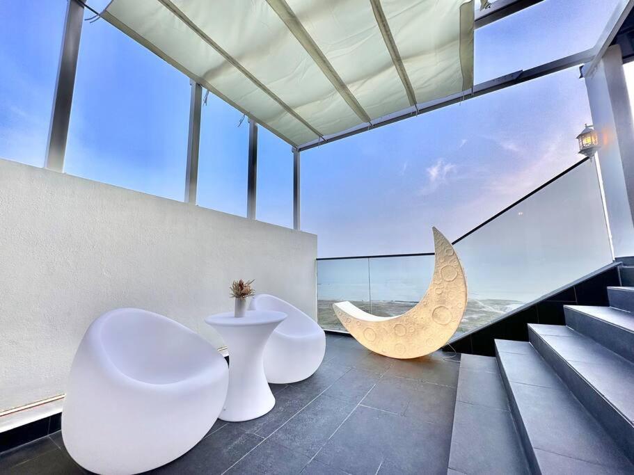 MW Imperio Residence 2Bedroom Sea View Private Jacuzzi Villa photo 2